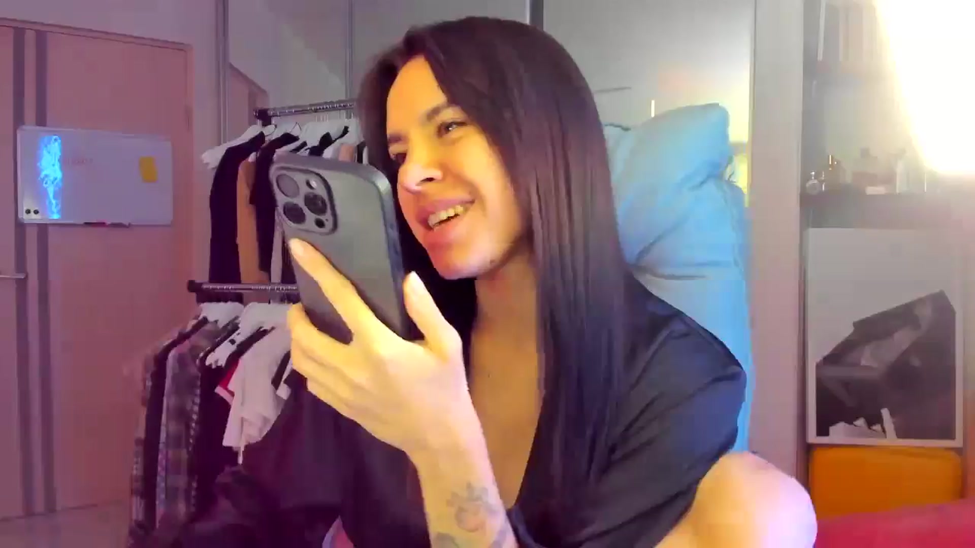 Gallery image thumbnail from BDayYaga's myfreecams stream on, 08/16/2025, 21:33 image 9 of 20