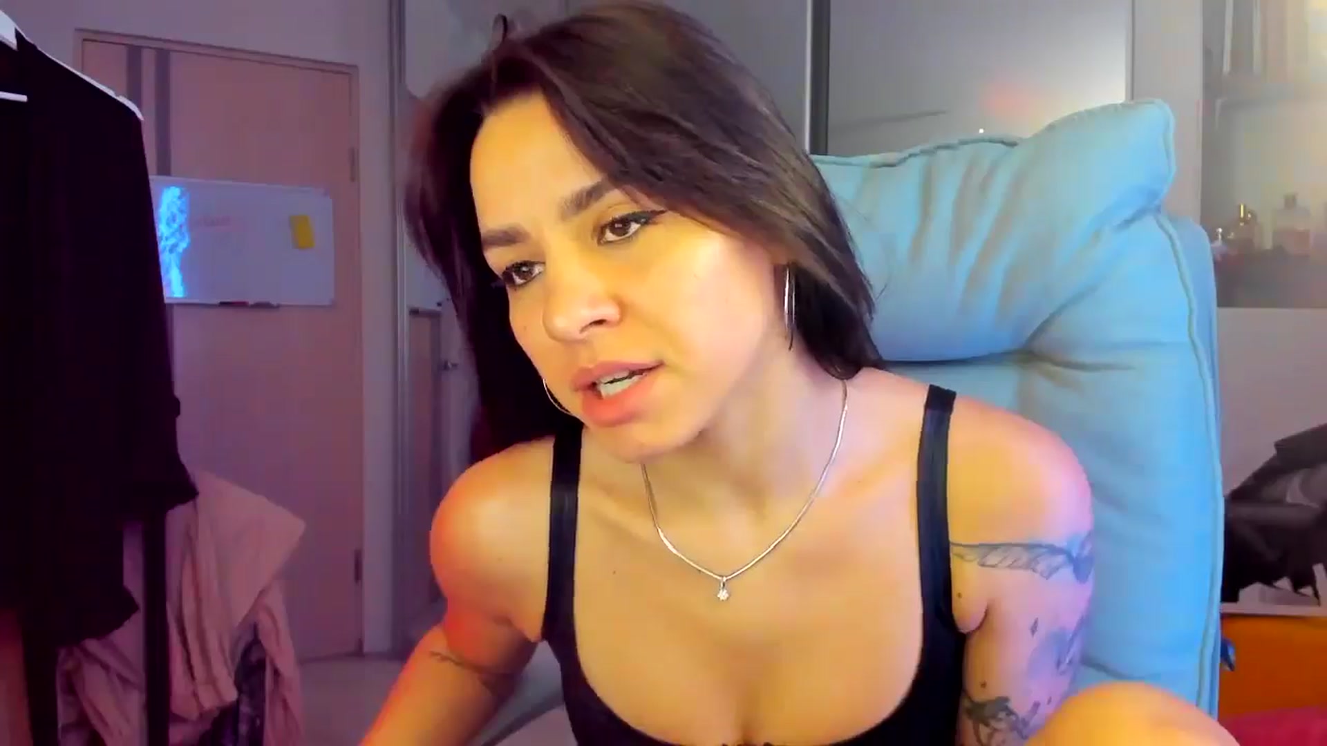 Gallery image thumbnail from BDayYaga's myfreecams stream on, 08/16/2025, 23:52 image 6 of 20