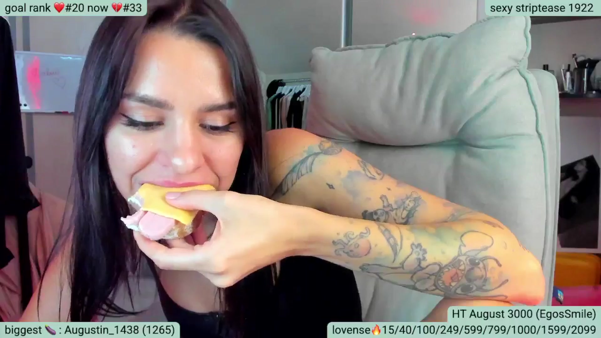 Gallery image thumbnail from BDayYaga's myfreecams stream on, 08/17/2025, 05:17 image 13 of 20