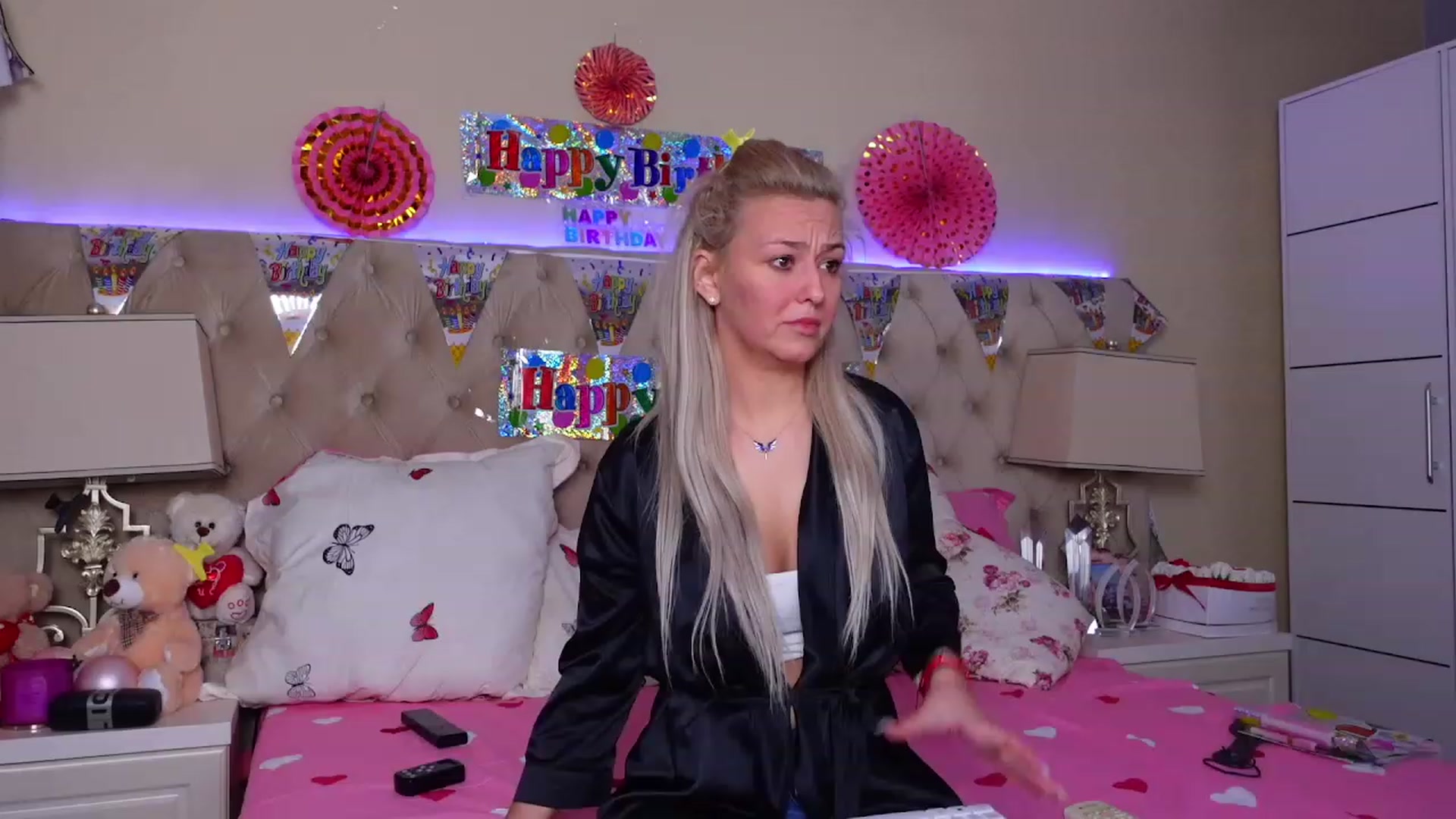 Gallery image thumbnail from BDay_Ally's myfreecams stream on, 03/09/2023, 12:57 image 1 of 20