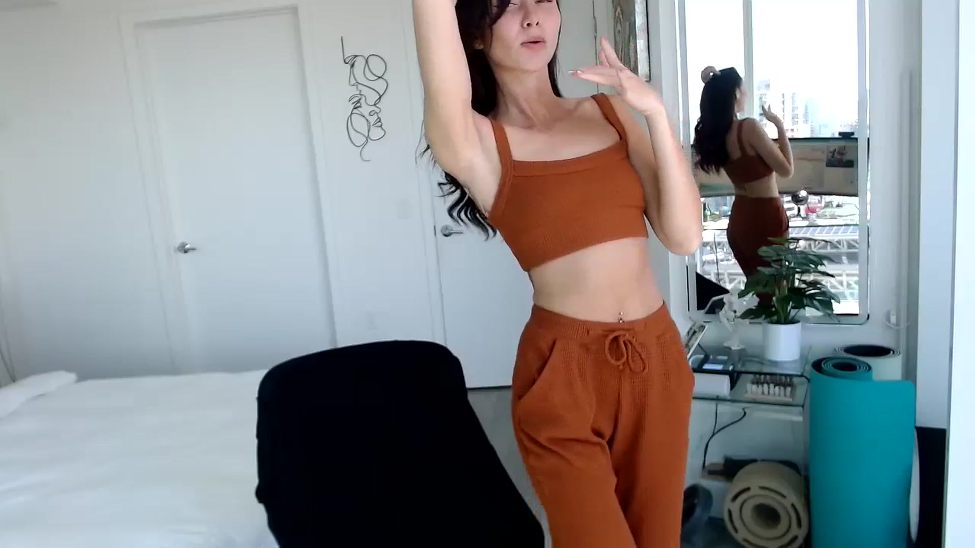 Gallery image thumbnail from BDay_Minnie's myfreecams stream on, 09/04/2023, 21:52 image 18 of 20