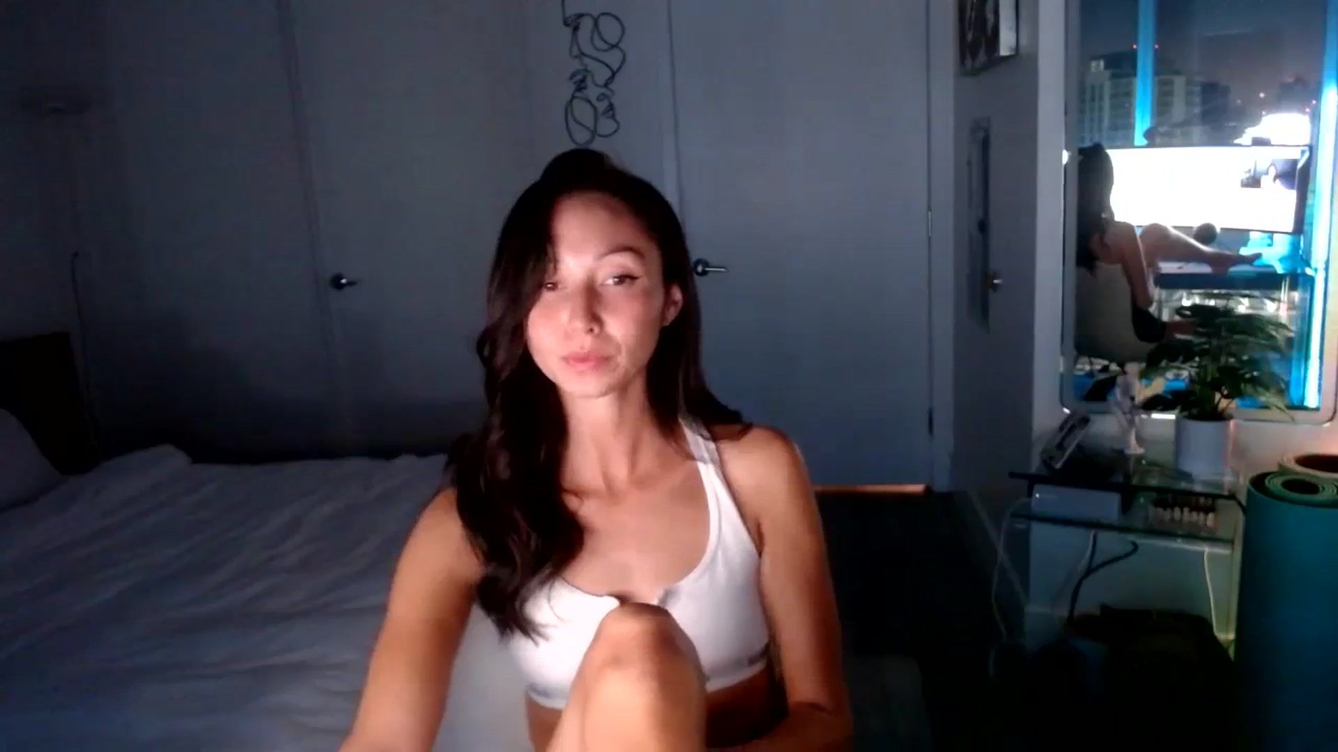 Gallery image thumbnail from BDay_Minnie's myfreecams stream on, 09/05/2023, 02:48 image 20 of 20