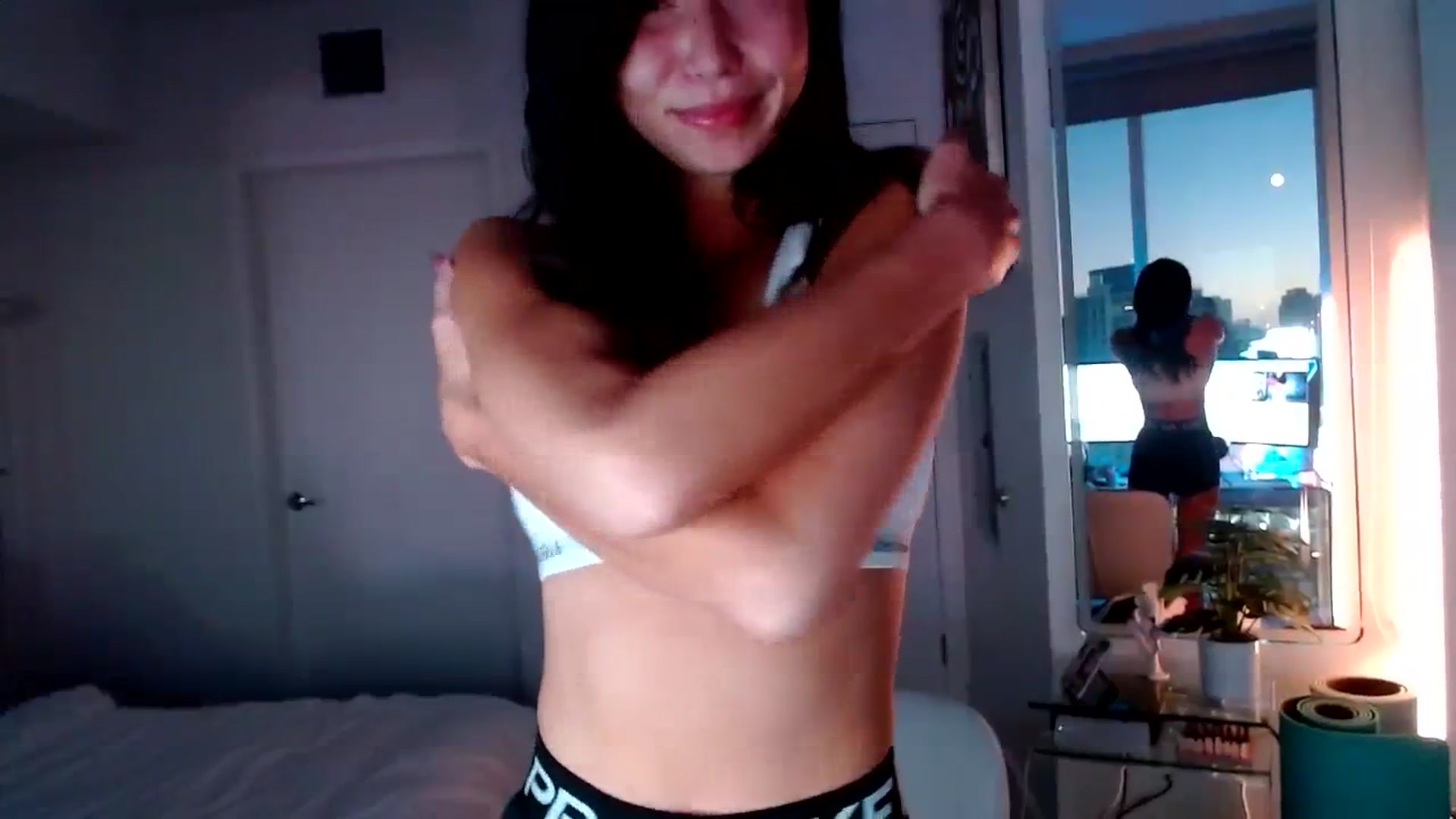 Gallery image thumbnail from BDay_Minnie's myfreecams stream on, 09/05/2023, 02:48 image 15 of 20