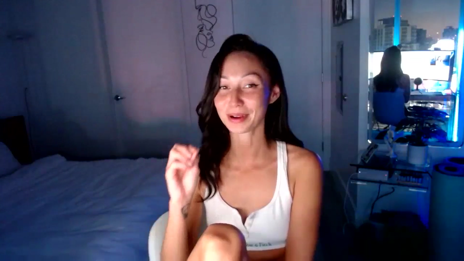 Gallery image thumbnail from BDay_Minnie's myfreecams stream on, 09/05/2023, 02:48 image 18 of 20