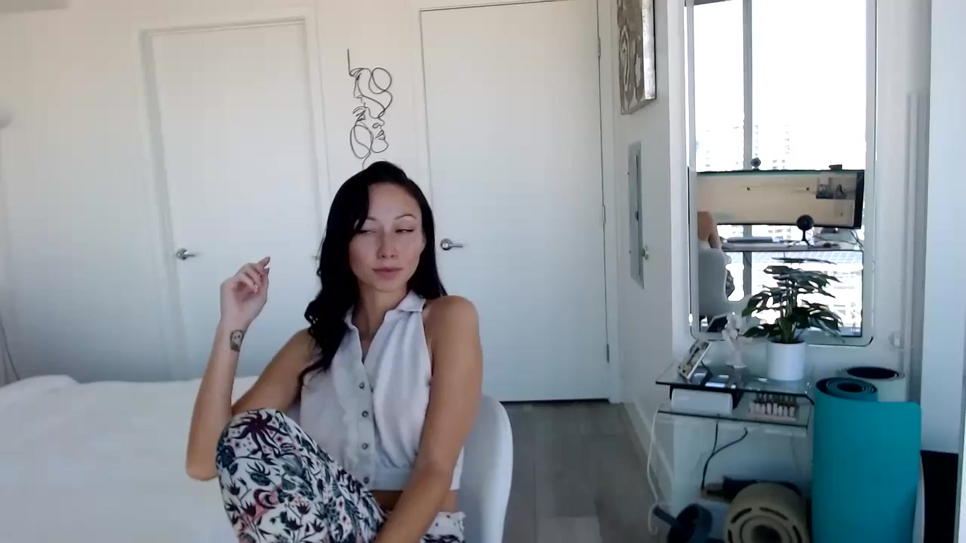 Gallery image thumbnail from BDay_Minnie's myfreecams stream on, 09/06/2023, 18:08 image 9 of 20