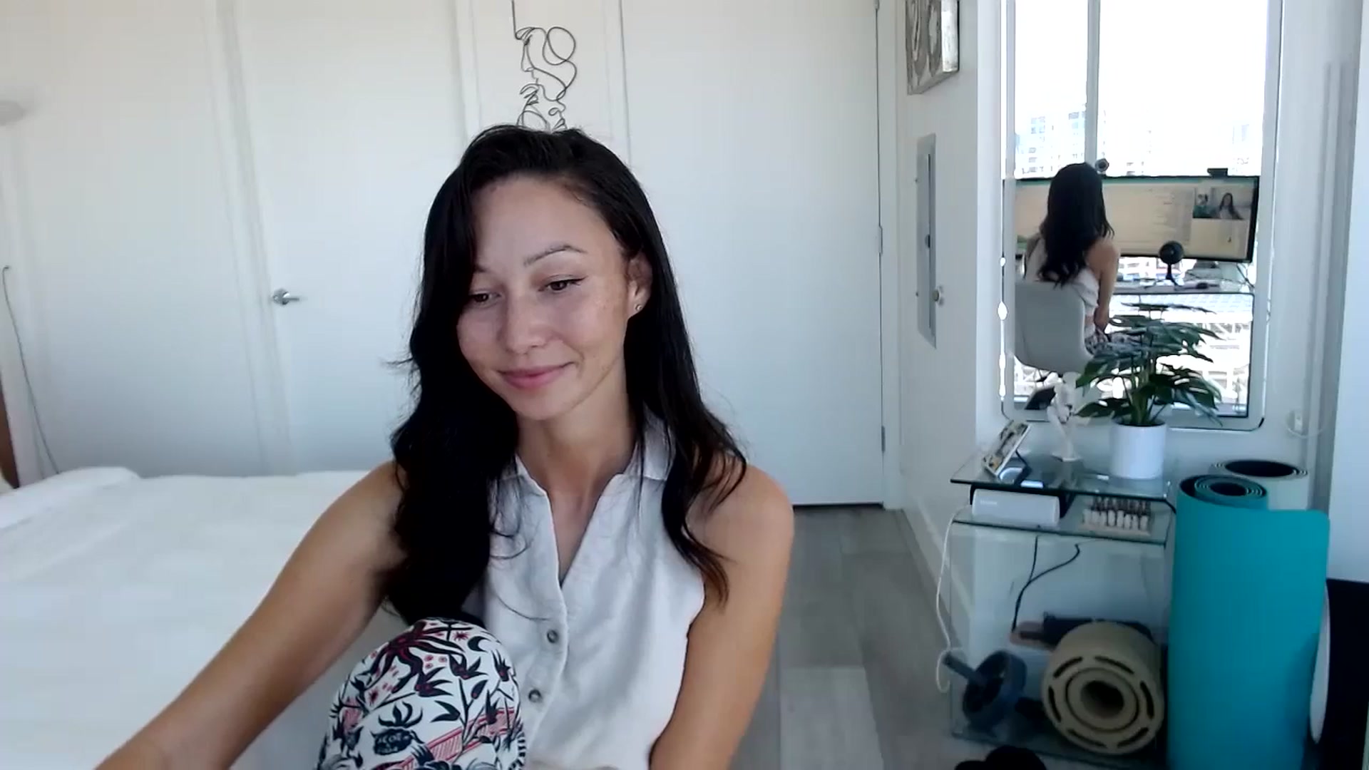 Gallery image thumbnail from BDay_Minnie's myfreecams stream on, 09/06/2023, 19:46 image 12 of 20