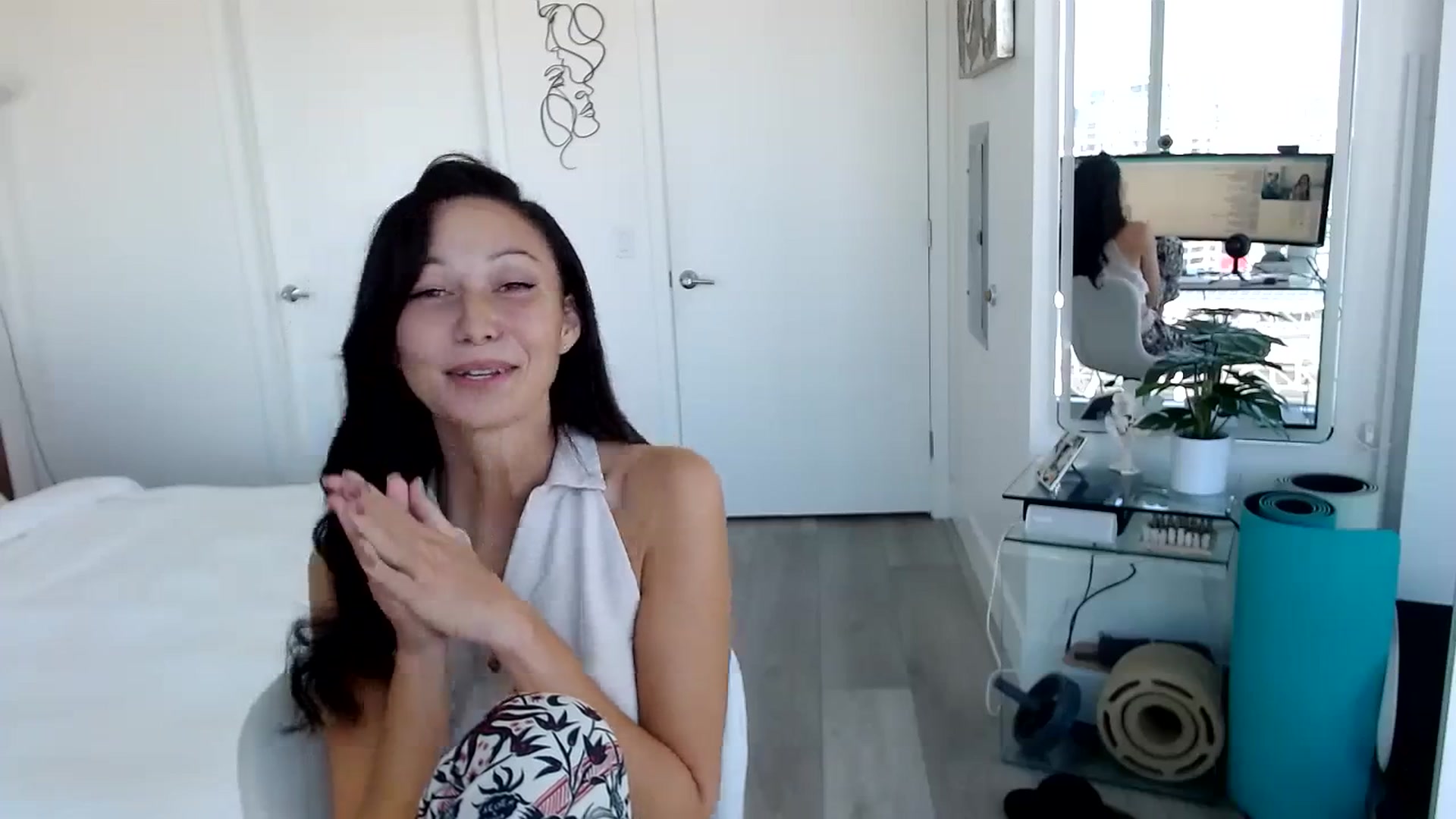 Gallery image thumbnail from BDay_Minnie's myfreecams stream on, 09/06/2023, 19:46 image 4 of 20