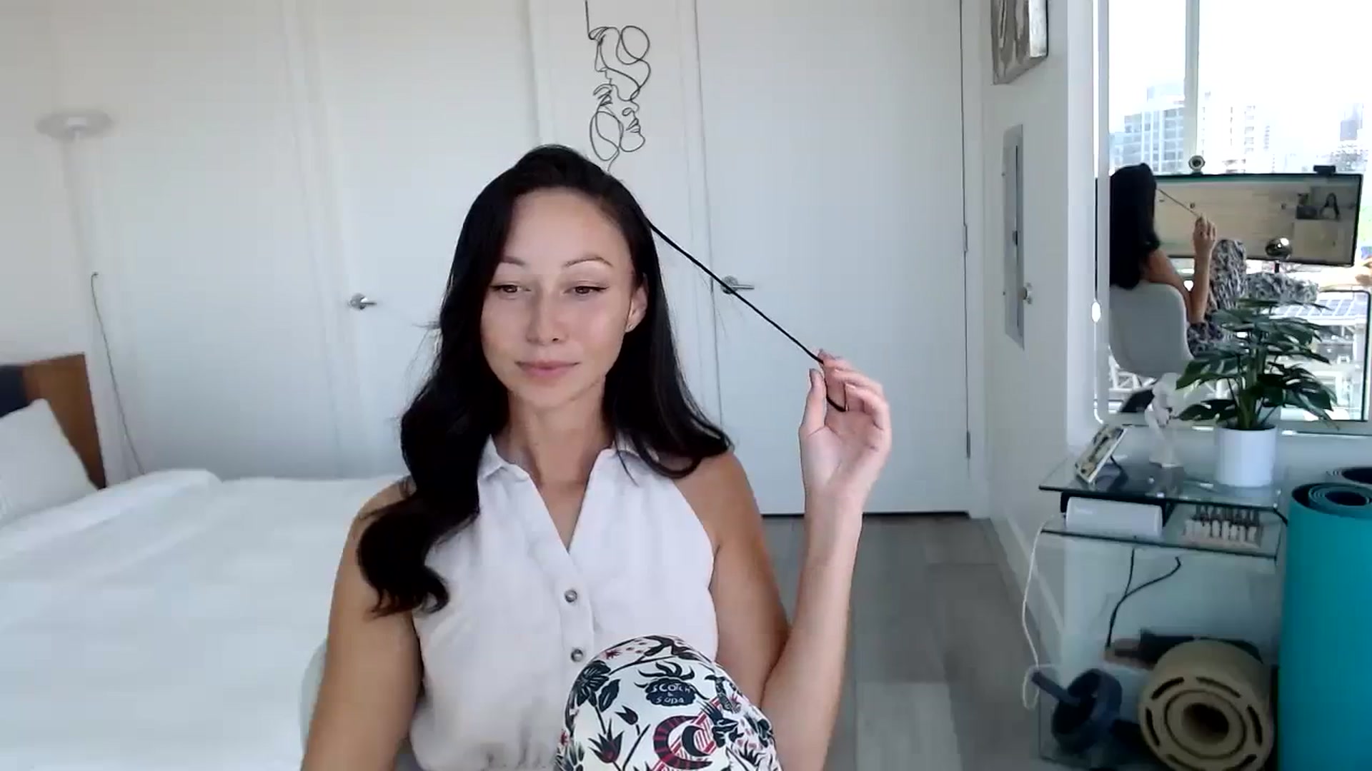 Gallery image thumbnail from BDay_Minnie's myfreecams stream on, 09/06/2023, 21:05 image 17 of 20