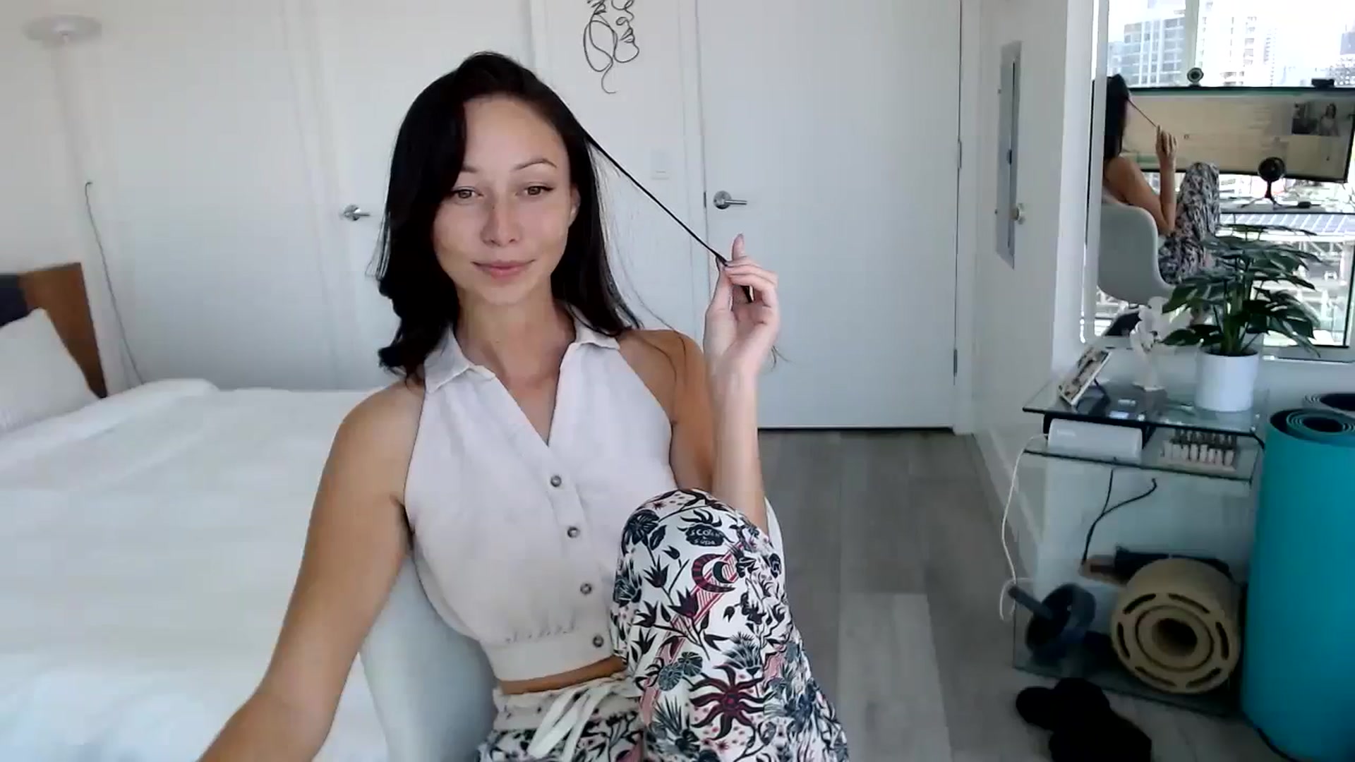 Gallery image thumbnail from BDay_Minnie's myfreecams stream on, 09/06/2023, 21:05 image 13 of 20