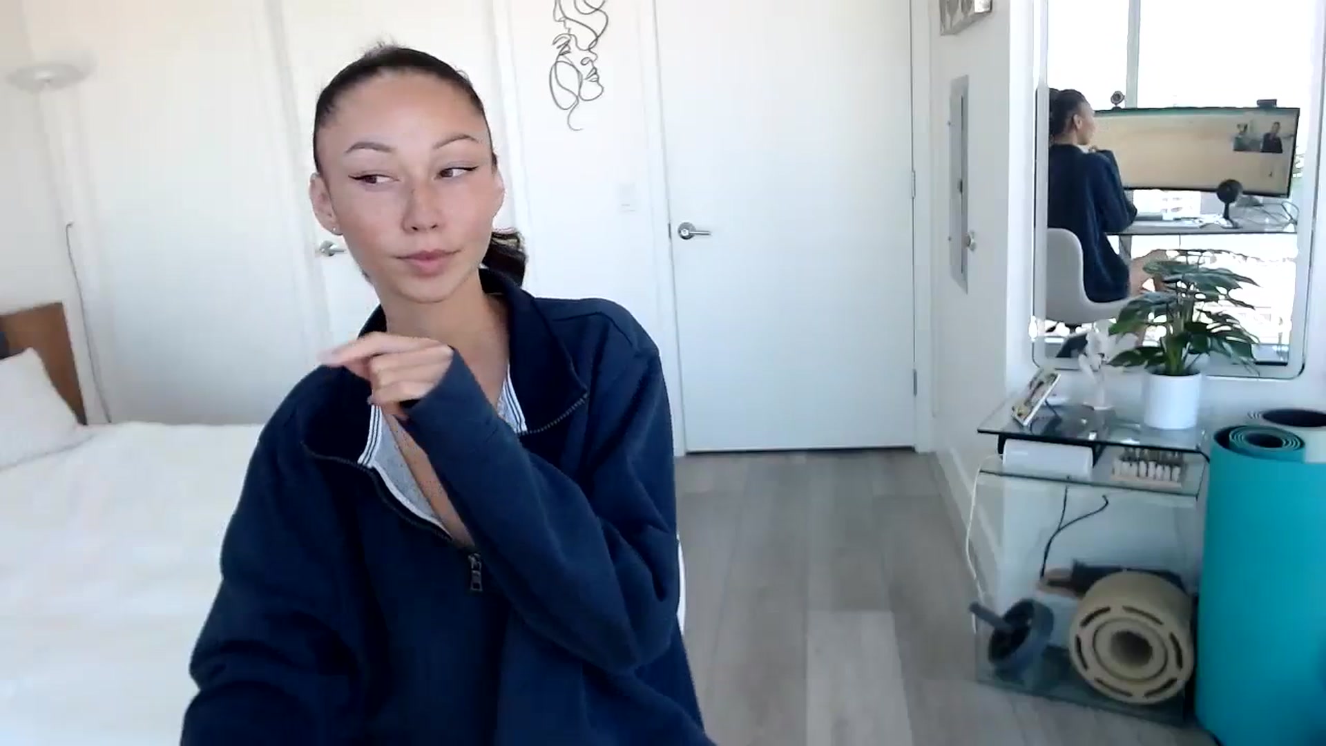 Gallery image thumbnail from BDay_Minnie's myfreecams stream on, 09/08/2023, 18:14 image 16 of 20