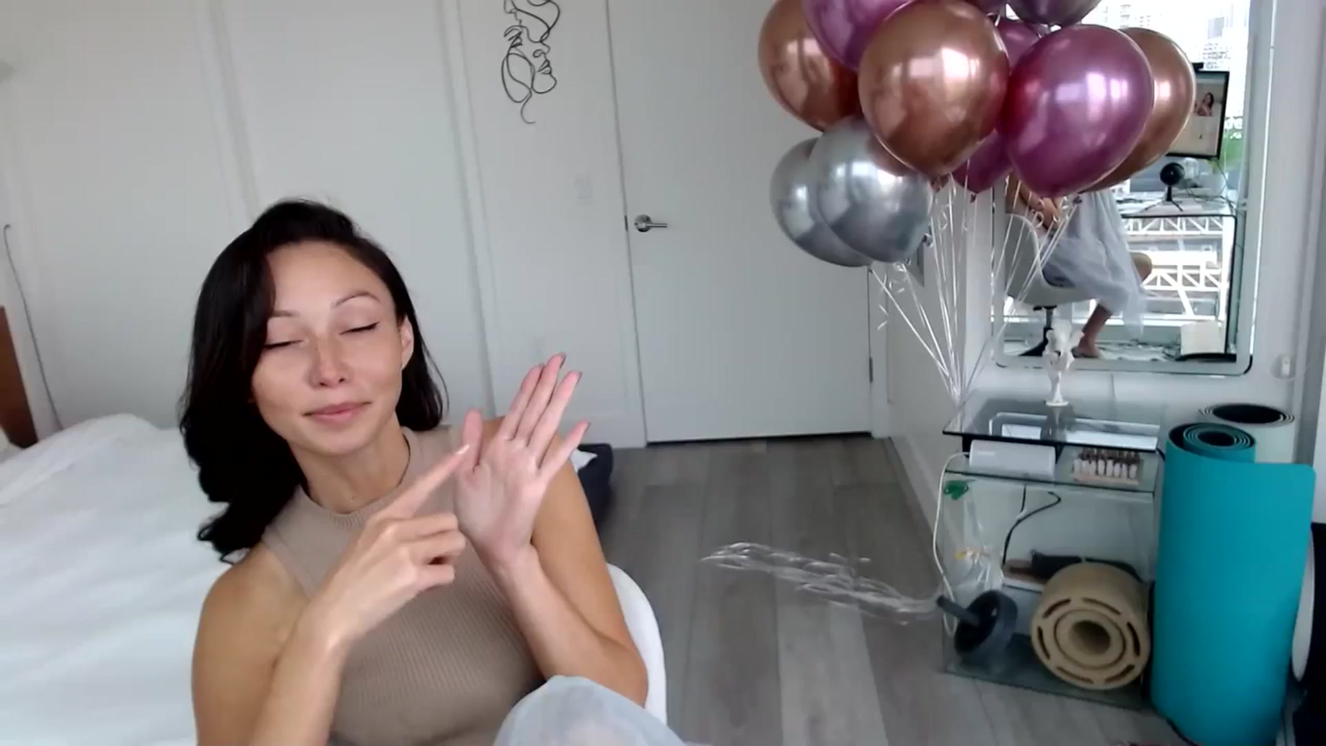 Gallery image thumbnail from BDay_Minnie's myfreecams stream on, 09/11/2023, 21:01 image 8 of 20