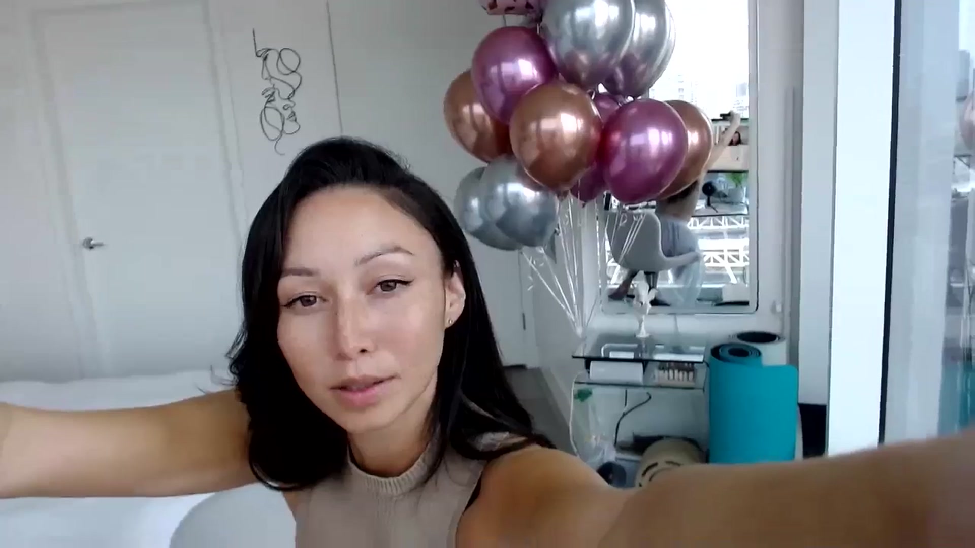 Gallery image thumbnail from BDay_Minnie's myfreecams stream on, 09/11/2023, 21:01 image 11 of 20