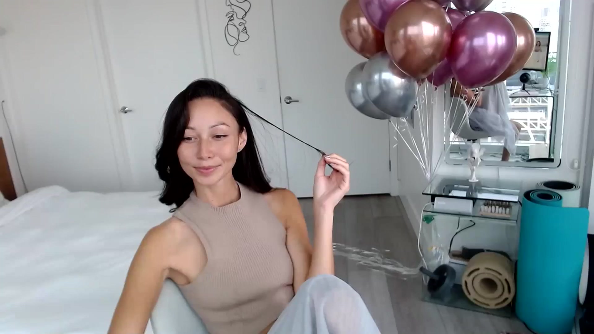 Gallery image thumbnail from BDay_Minnie's myfreecams stream on, 09/11/2023, 21:01 image 9 of 20