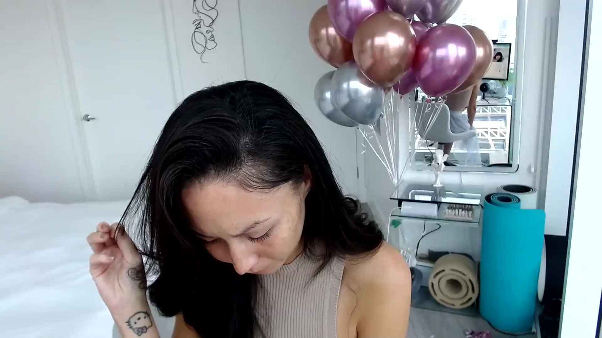 Gallery image thumbnail from BDay_Minnie's myfreecams stream on, 09/11/2023, 21:01 image 15 of 20