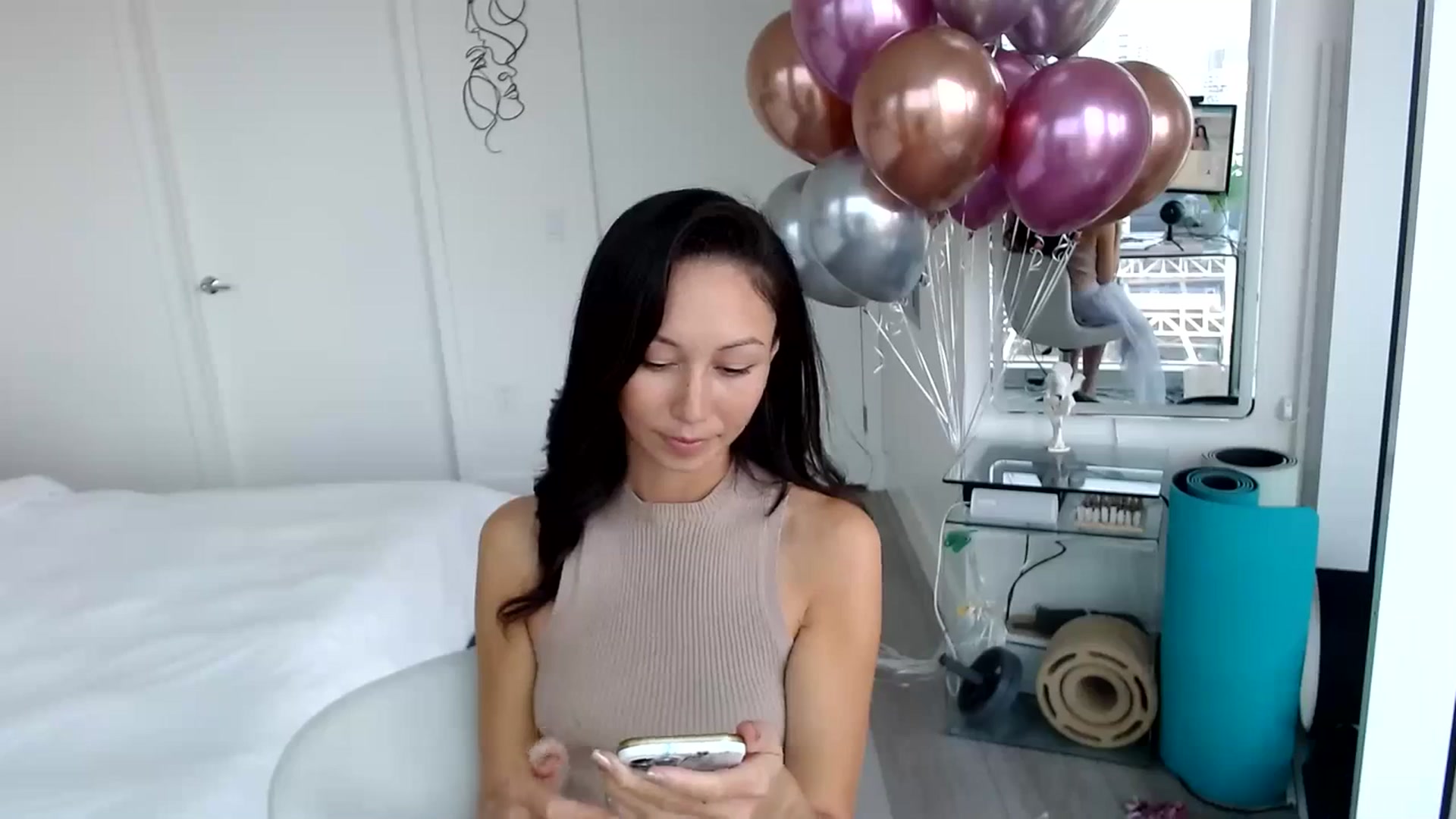 Gallery image thumbnail from BDay_Minnie's myfreecams stream on, 09/11/2023, 21:01 image 12 of 20