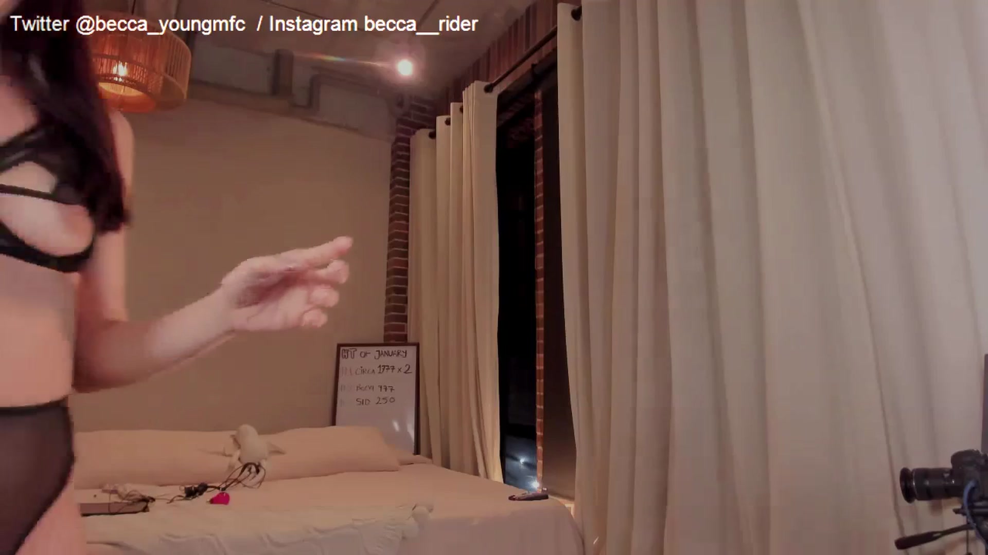 Gallery image thumbnail from BECCA_RIDER's myfreecams stream on, 01/27/2024, 05:20 image 15 of 20