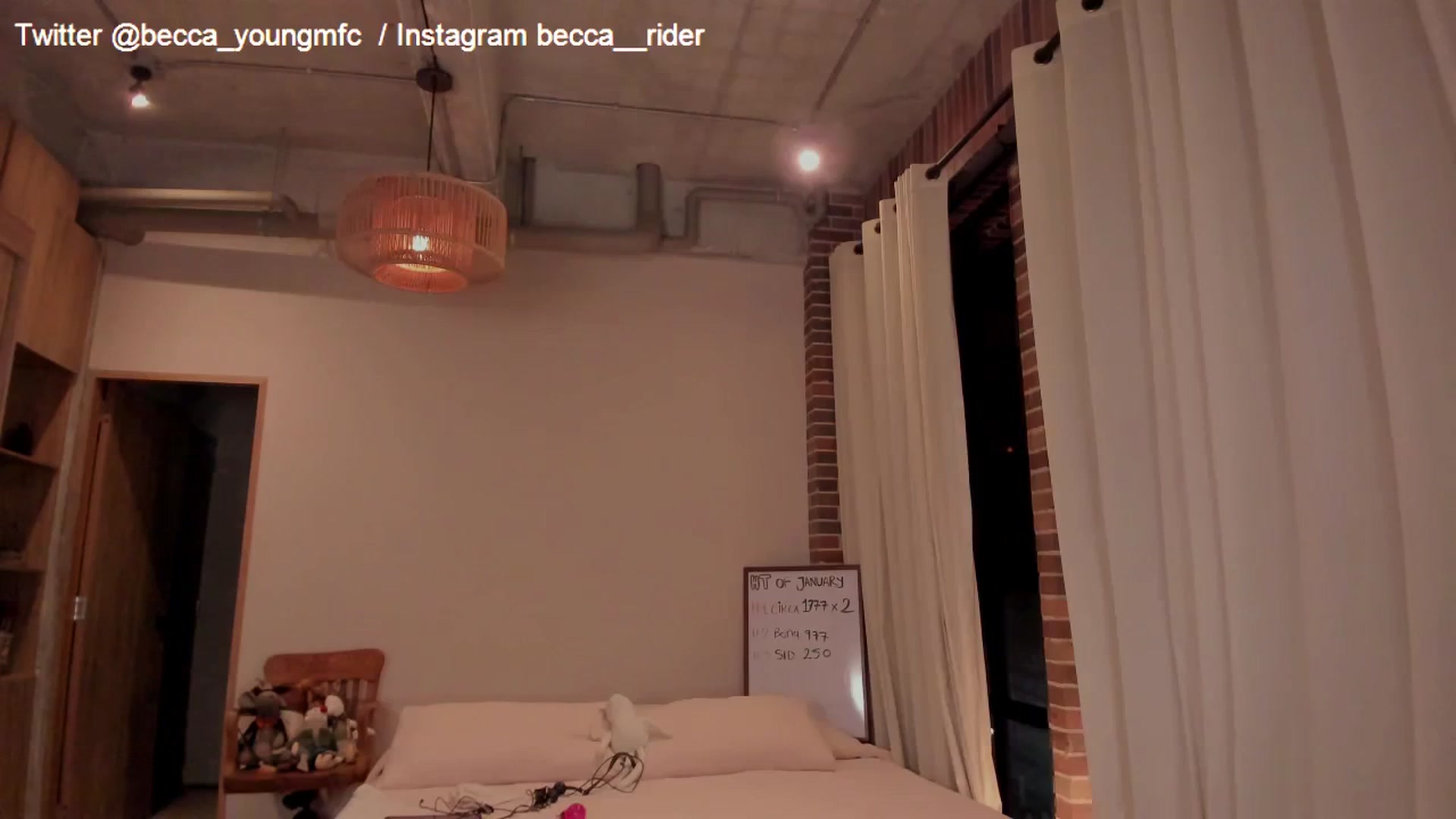 Gallery image thumbnail from BECCA_RIDER's myfreecams stream on, 01/27/2024, 05:20 image 2 of 20