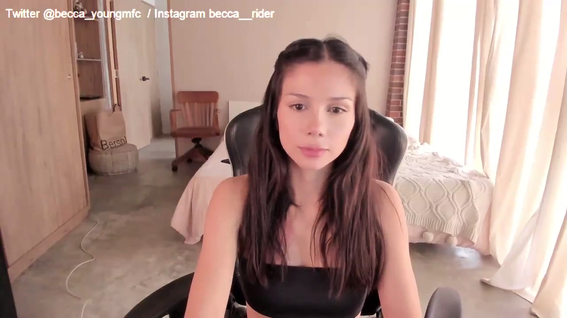Gallery image thumbnail from BECCA_RIDER's myfreecams stream on, 02/16/2024, 15:09 image 4 of 20