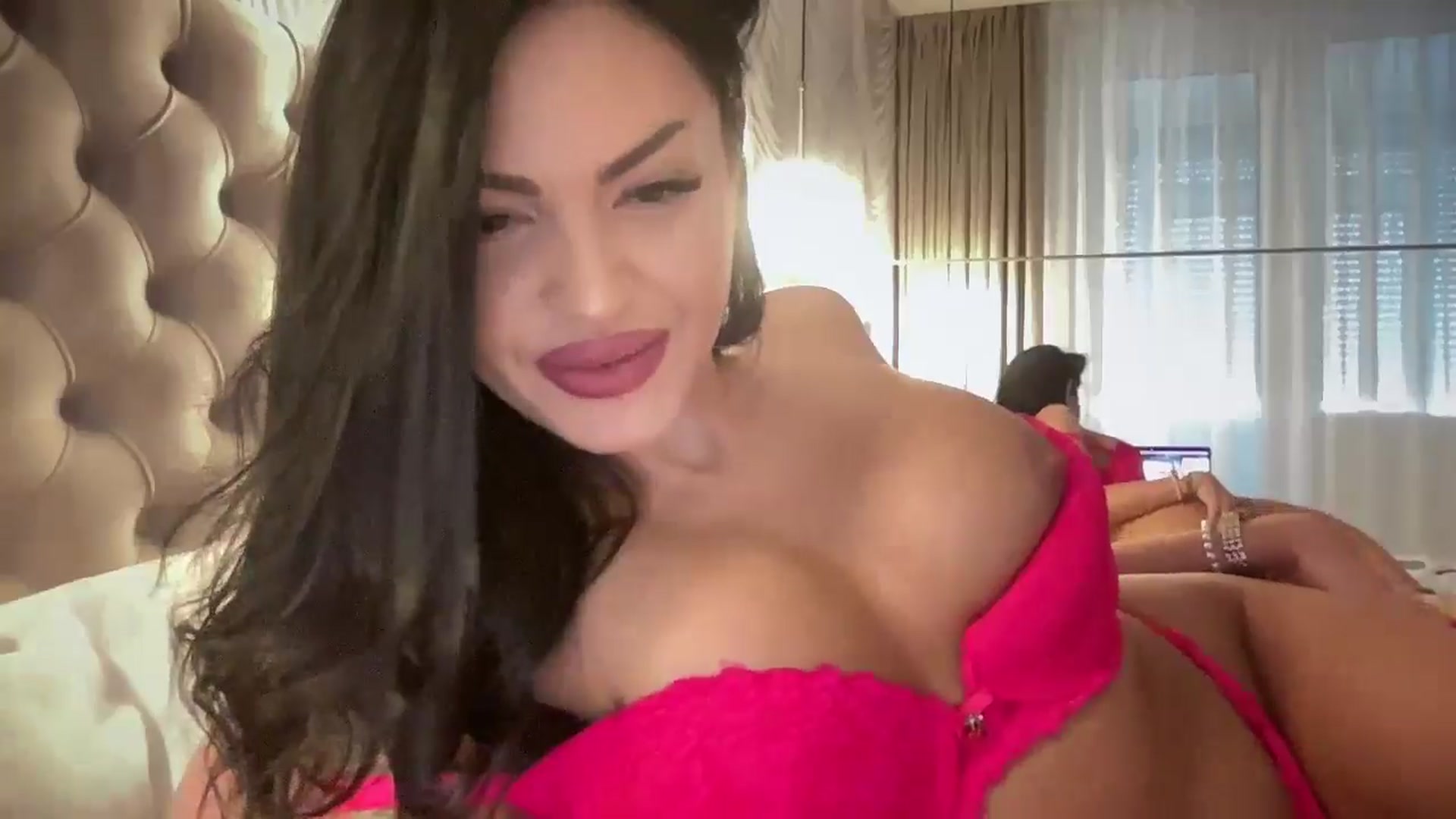 Gallery image thumbnail from BELLADIANA's myfreecams stream on, 03/27/2026, 14:54 image 5 of 20