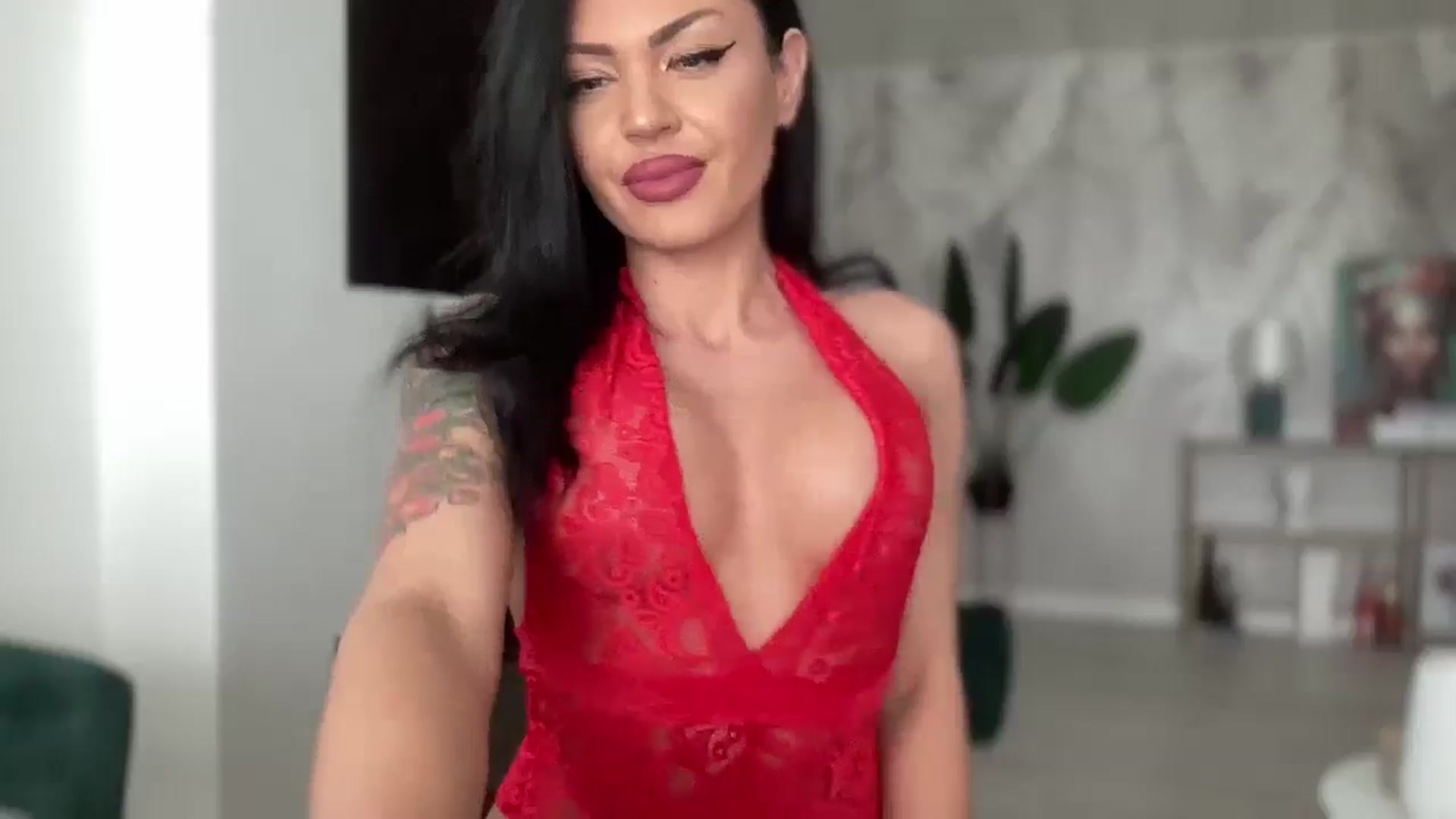 Gallery image thumbnail from BELLADIANA's myfreecams stream on, 04/21/2026, 14:08 image 16 of 20