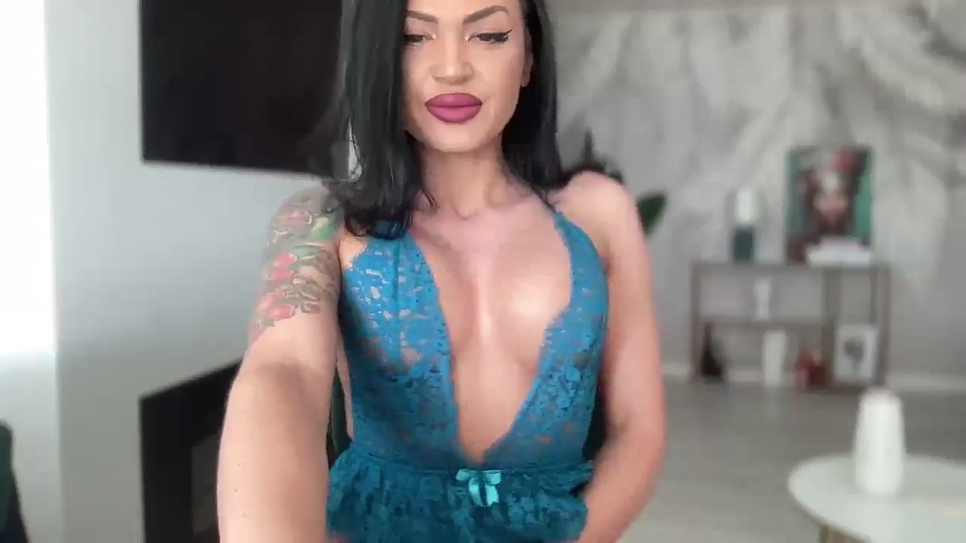 Gallery image thumbnail from BELLADIANA's myfreecams stream on, 04/23/2026, 07:07 image 10 of 20