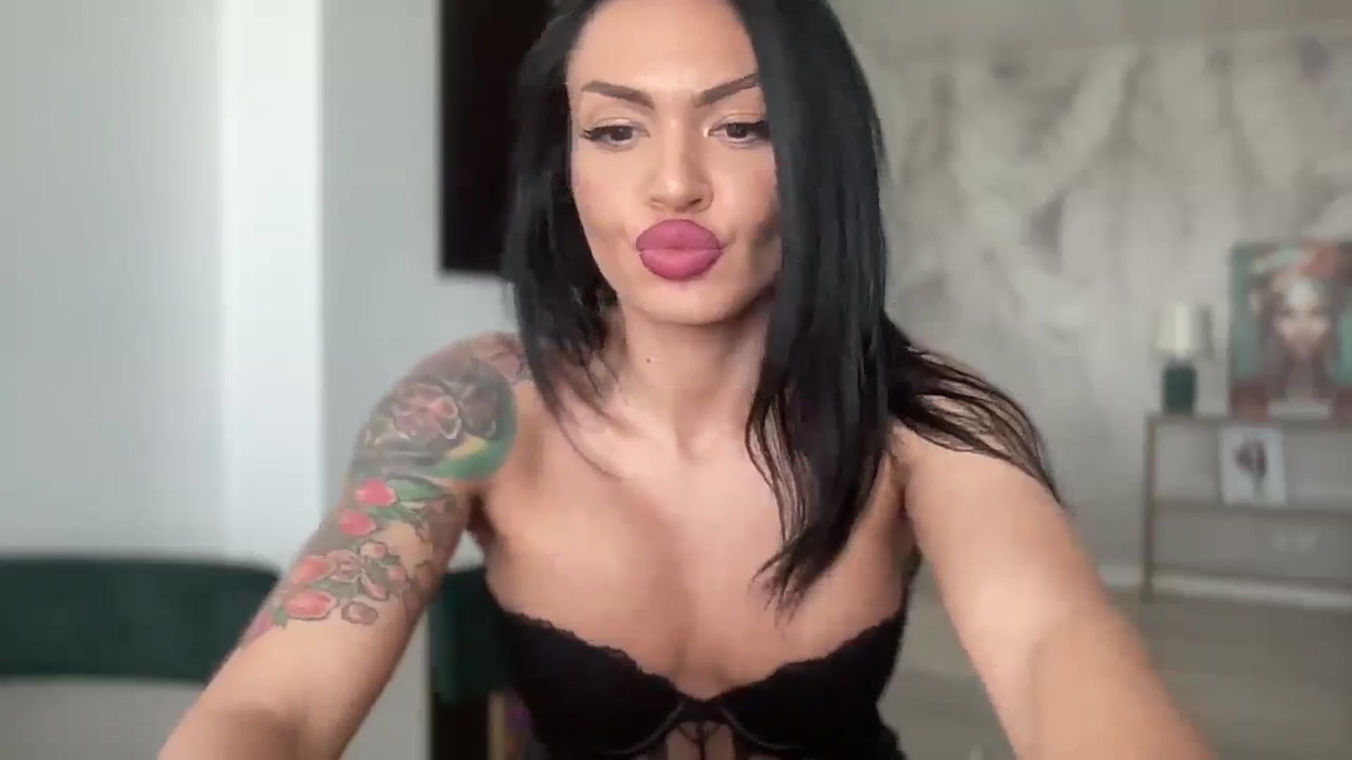 Gallery image thumbnail from BELLADIANA's myfreecams stream on, 04/27/2026, 14:34 image 19 of 20