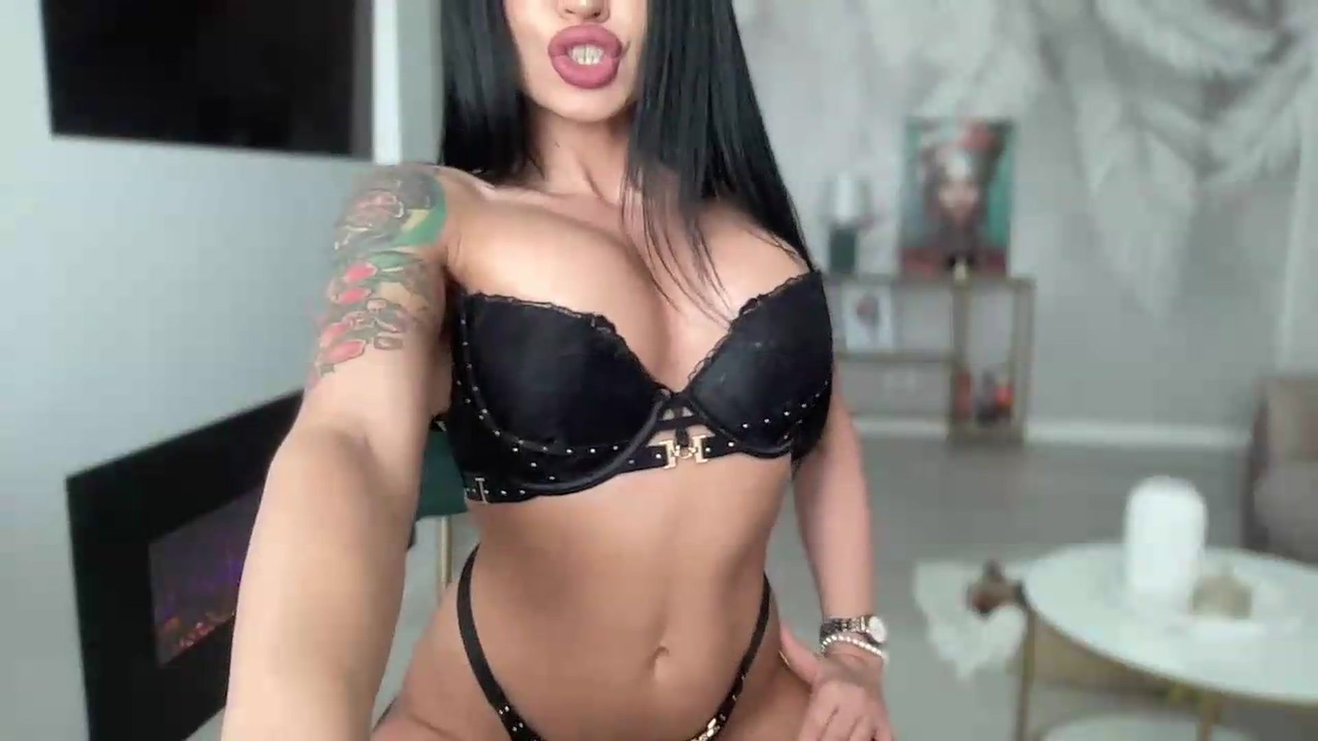 Gallery image thumbnail from BELLADIANA's myfreecams stream on, 05/12/2026, 12:05 image 12 of 20