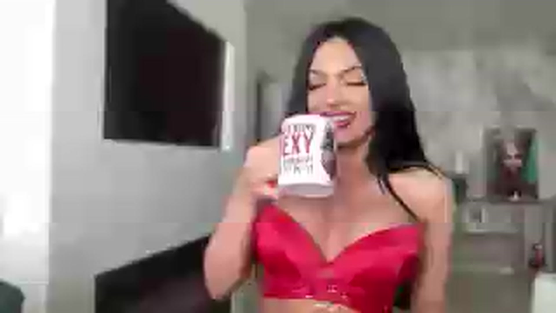 Gallery image thumbnail from BELLADIANA's myfreecams stream on, 05/15/2026, 12:01 image 10 of 20