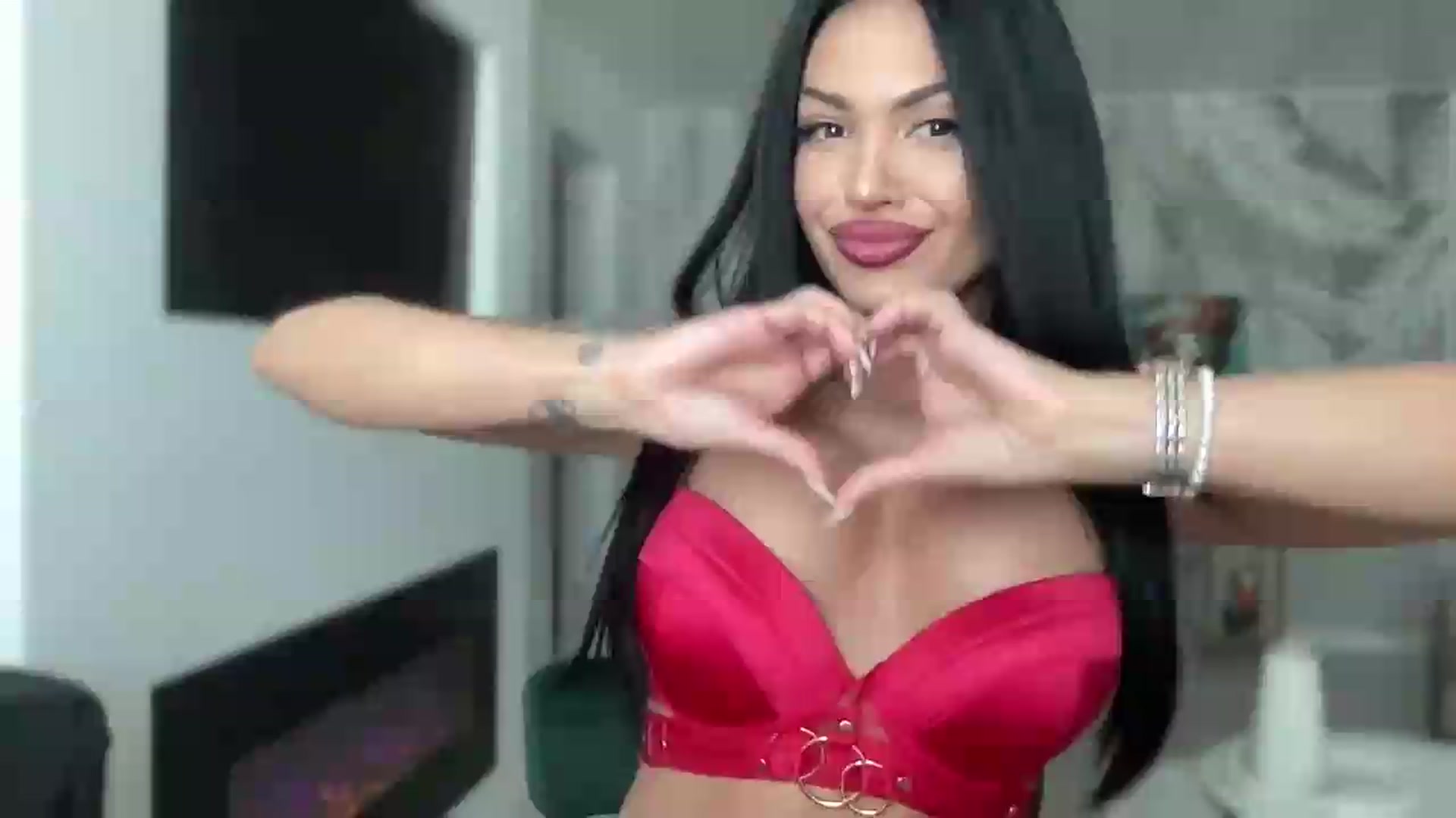Gallery image thumbnail from BELLADIANA's myfreecams stream on, 05/15/2026, 13:12 image 1 of 20