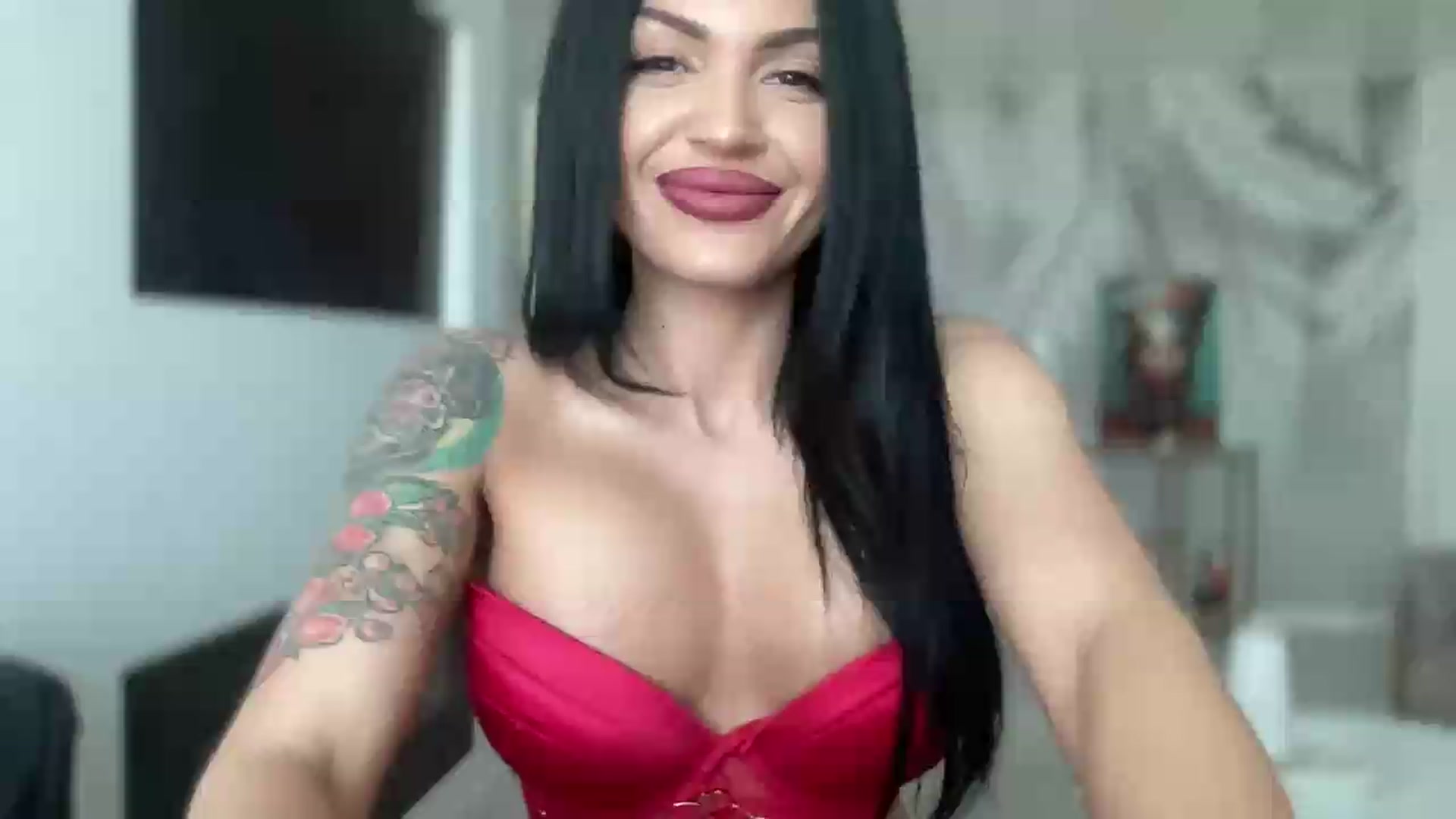 Gallery image thumbnail from BELLADIANA's myfreecams stream on, 05/15/2026, 13:51 image 8 of 20