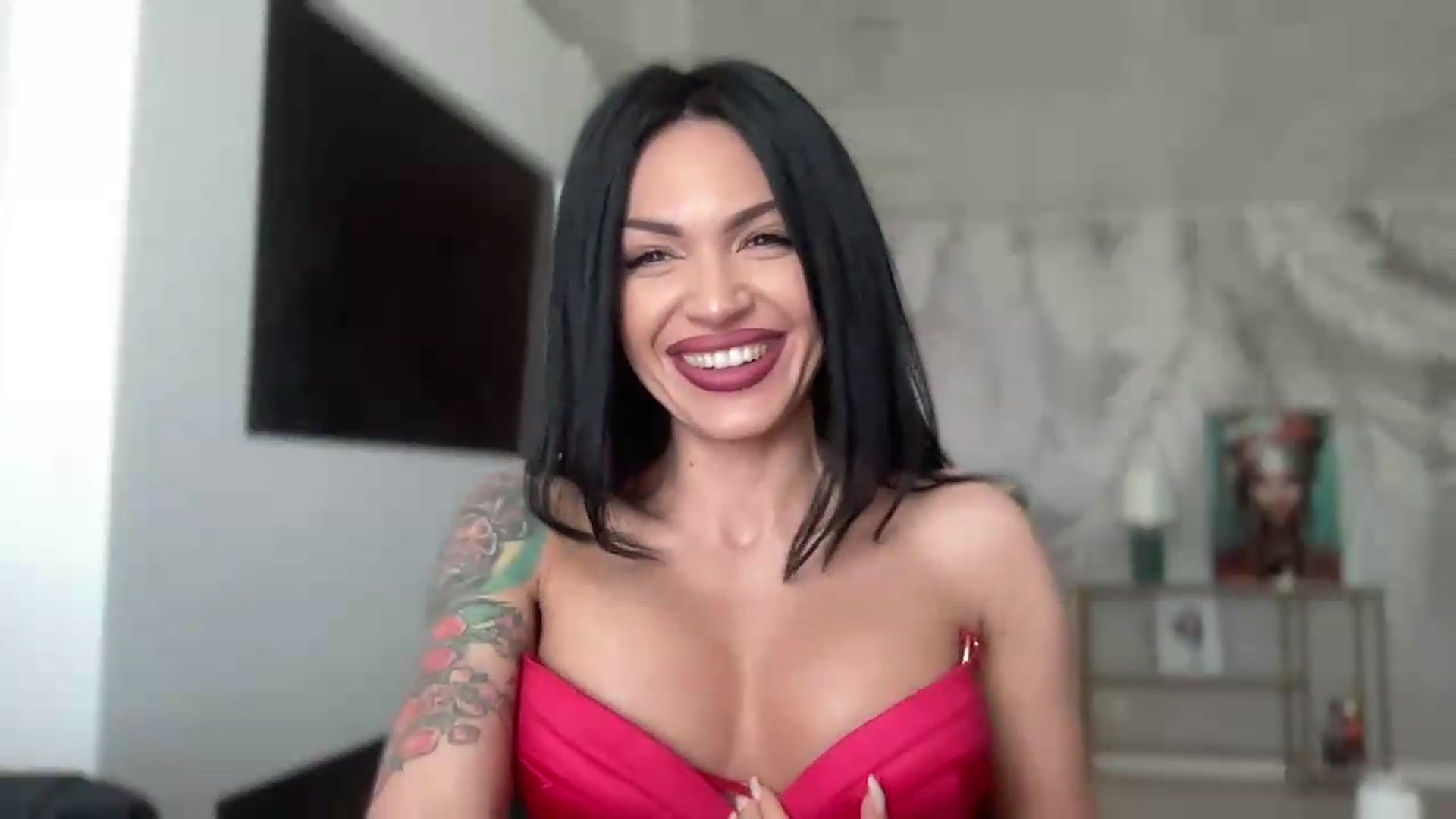 Gallery image thumbnail from BELLADIANA's myfreecams stream on, 05/15/2026, 13:51 image 19 of 20