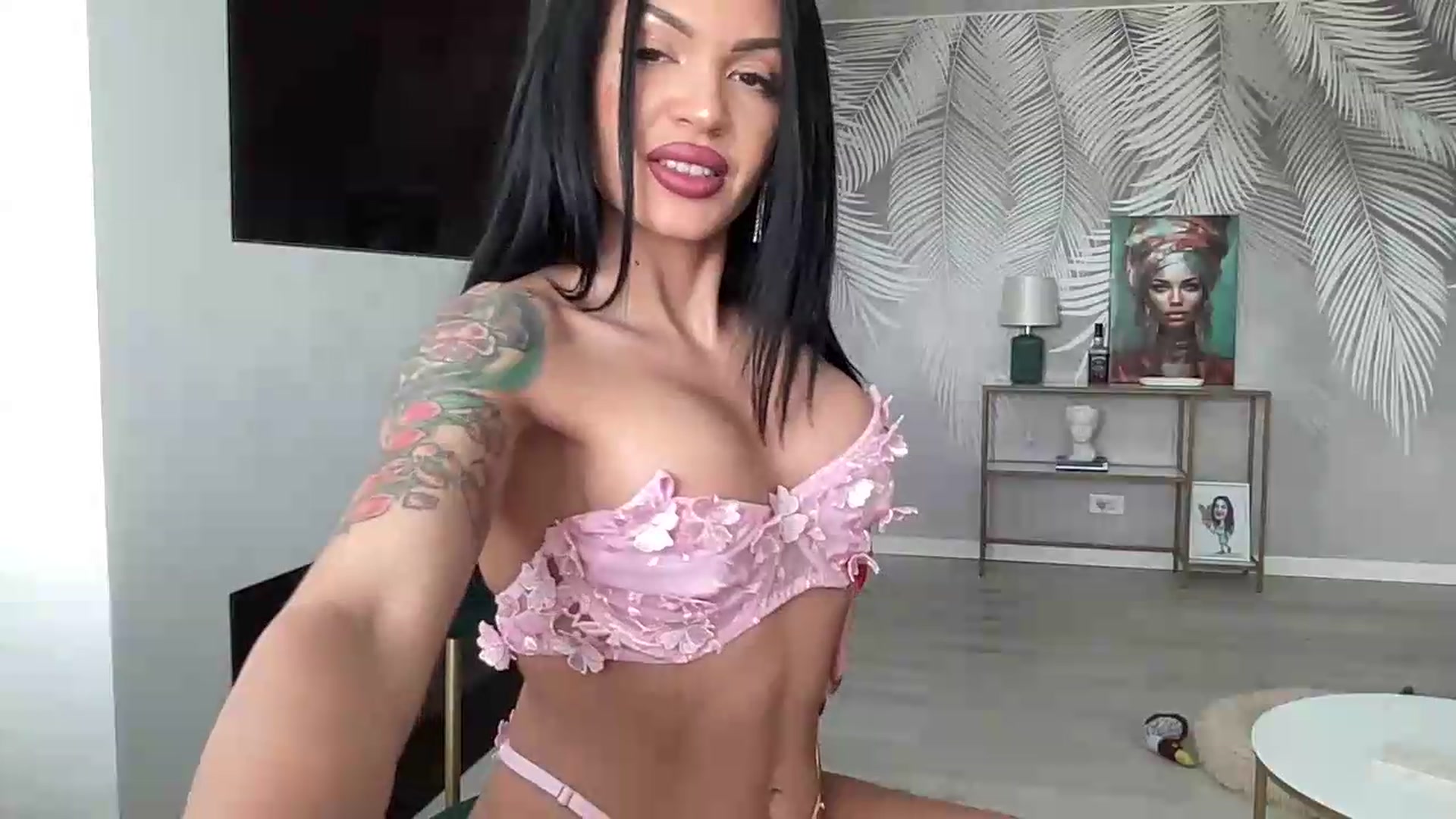Gallery image thumbnail from BELLADIANA's myfreecams stream on, 06/10/2026, 10:40 image 8 of 20