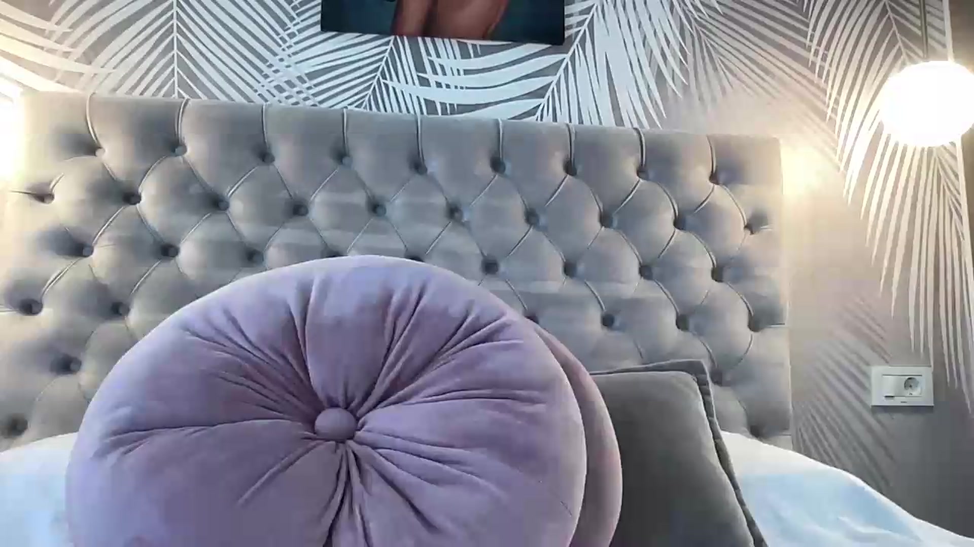 Gallery image thumbnail from BELLADIANA's myfreecams stream on, 06/19/2026, 12:51 image 8 of 20