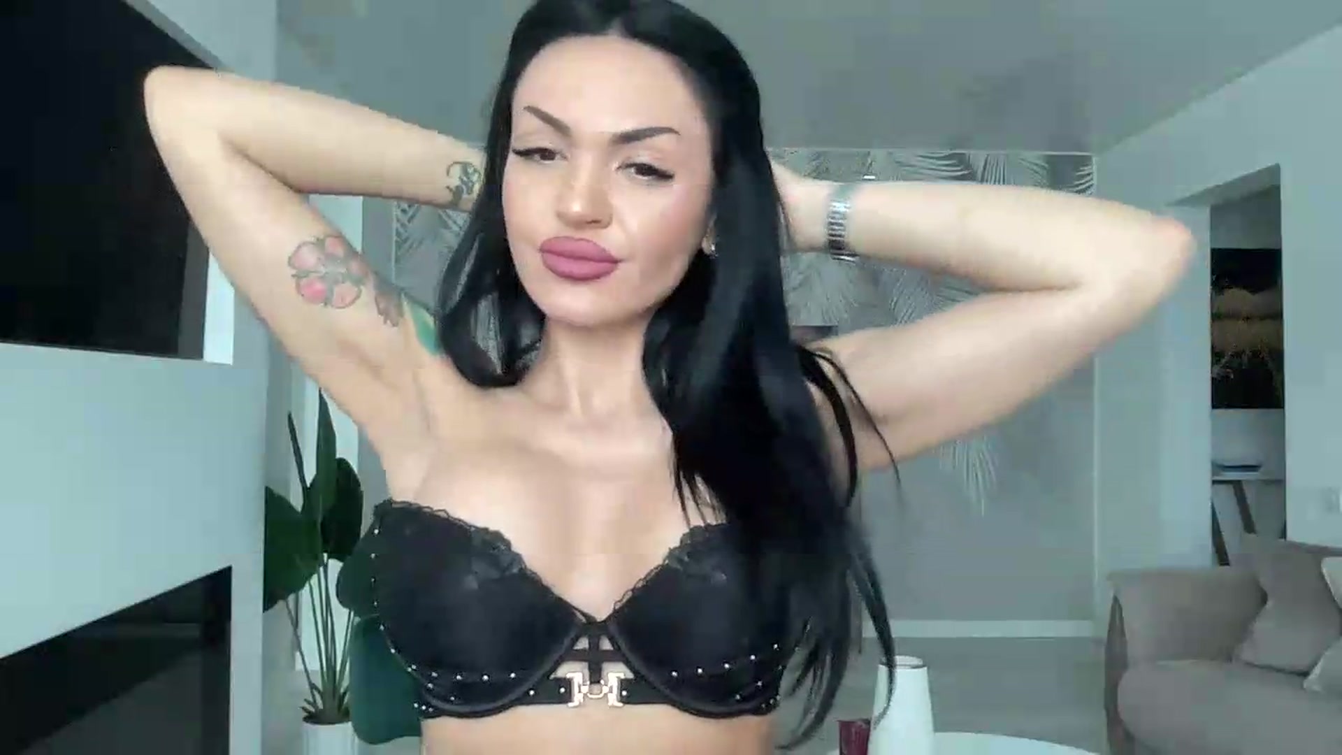 Gallery image thumbnail from BELLADIANA's myfreecams stream on, 06/22/2026, 12:09 image 14 of 20