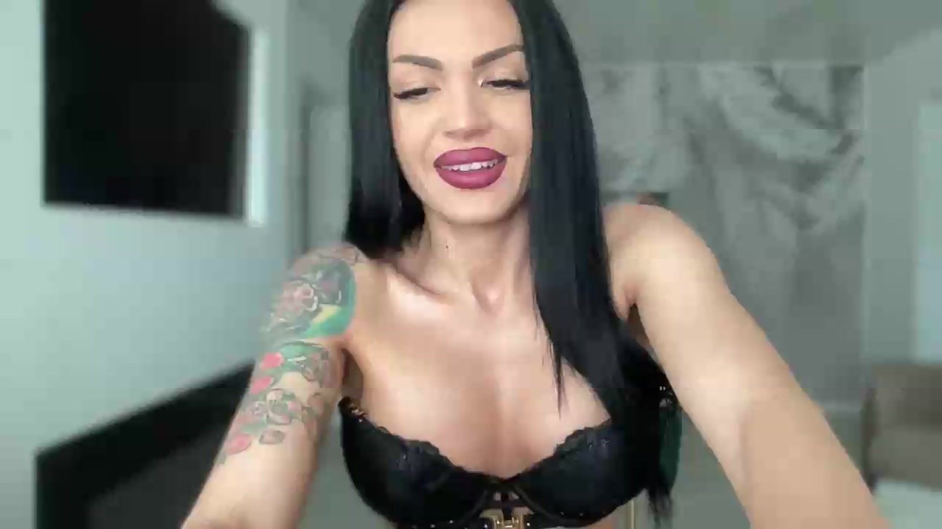 Gallery image thumbnail from BELLADIANA's myfreecams stream on, 07/02/2026, 10:37 image 1 of 20
