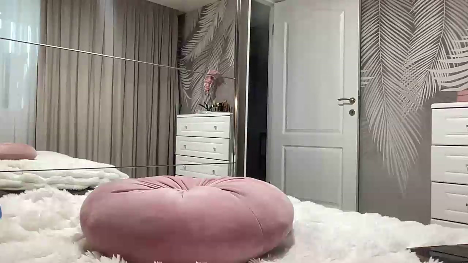 Gallery image thumbnail from BELLADIANA's myfreecams stream on, 07/02/2026, 13:25 image 8 of 20