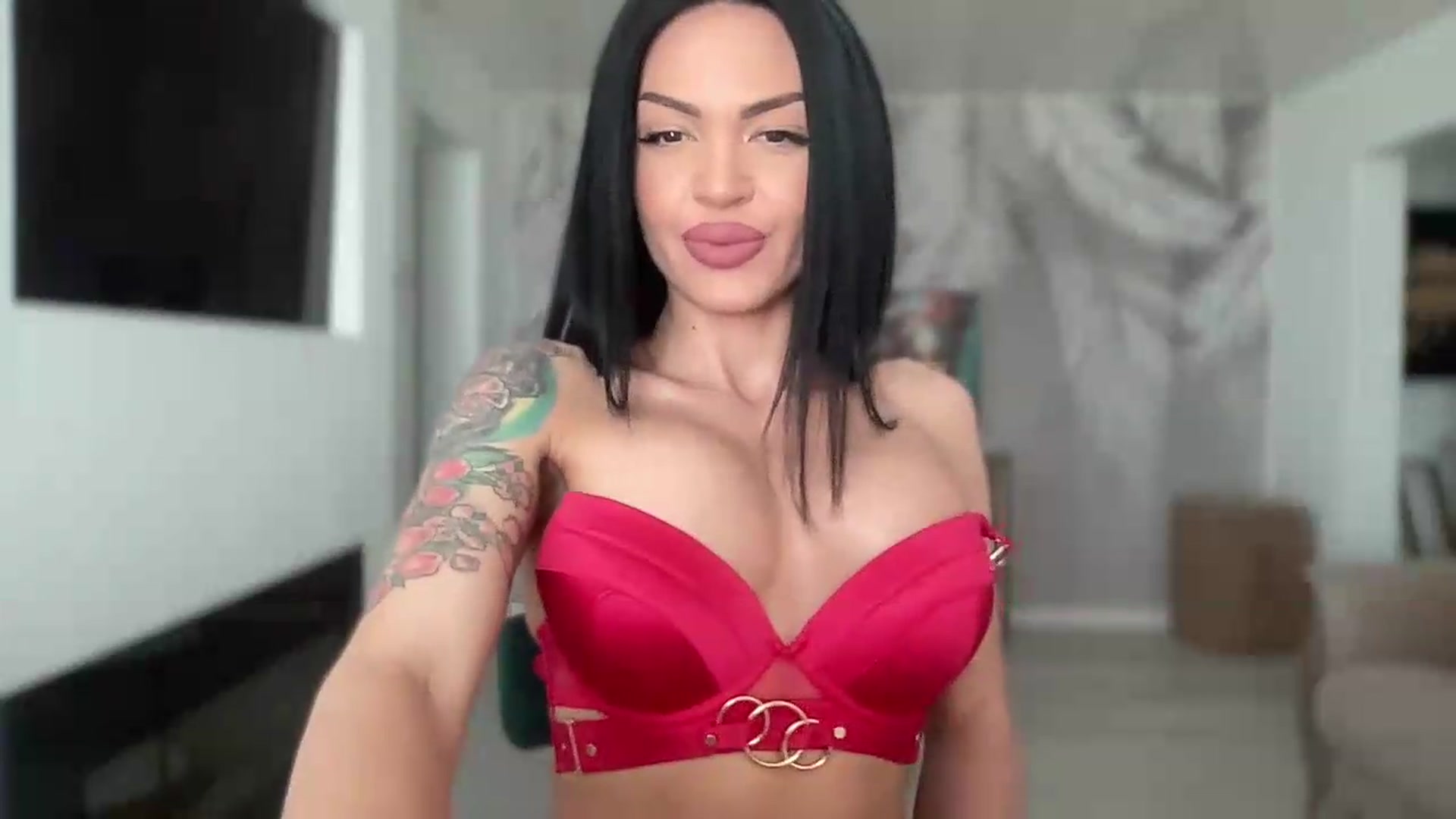 Gallery image thumbnail from BELLADIANA's myfreecams stream on, 07/06/2026, 08:28 image 17 of 20