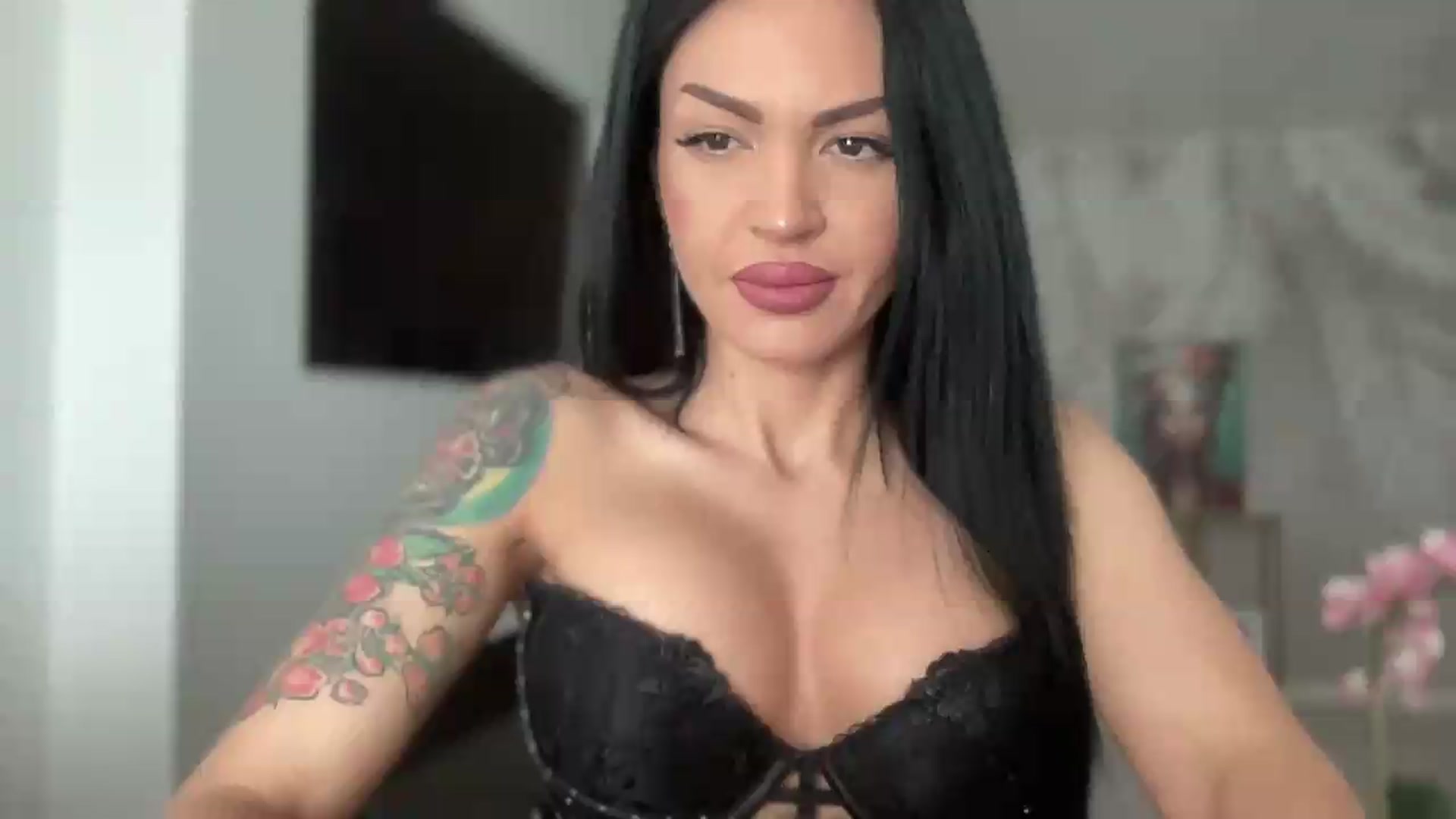 Gallery image thumbnail from BELLADIANA's myfreecams stream on, 07/07/2026, 10:41 image 1 of 20