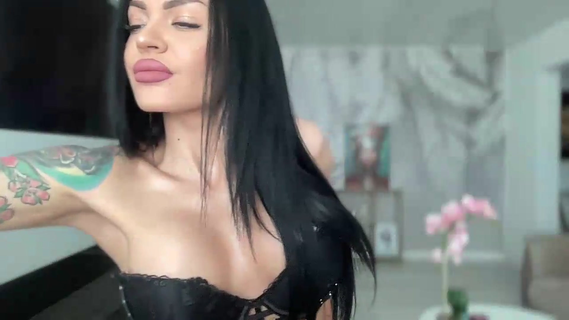 Gallery image thumbnail from BELLADIANA's myfreecams stream on, 07/07/2026, 10:41 image 6 of 20