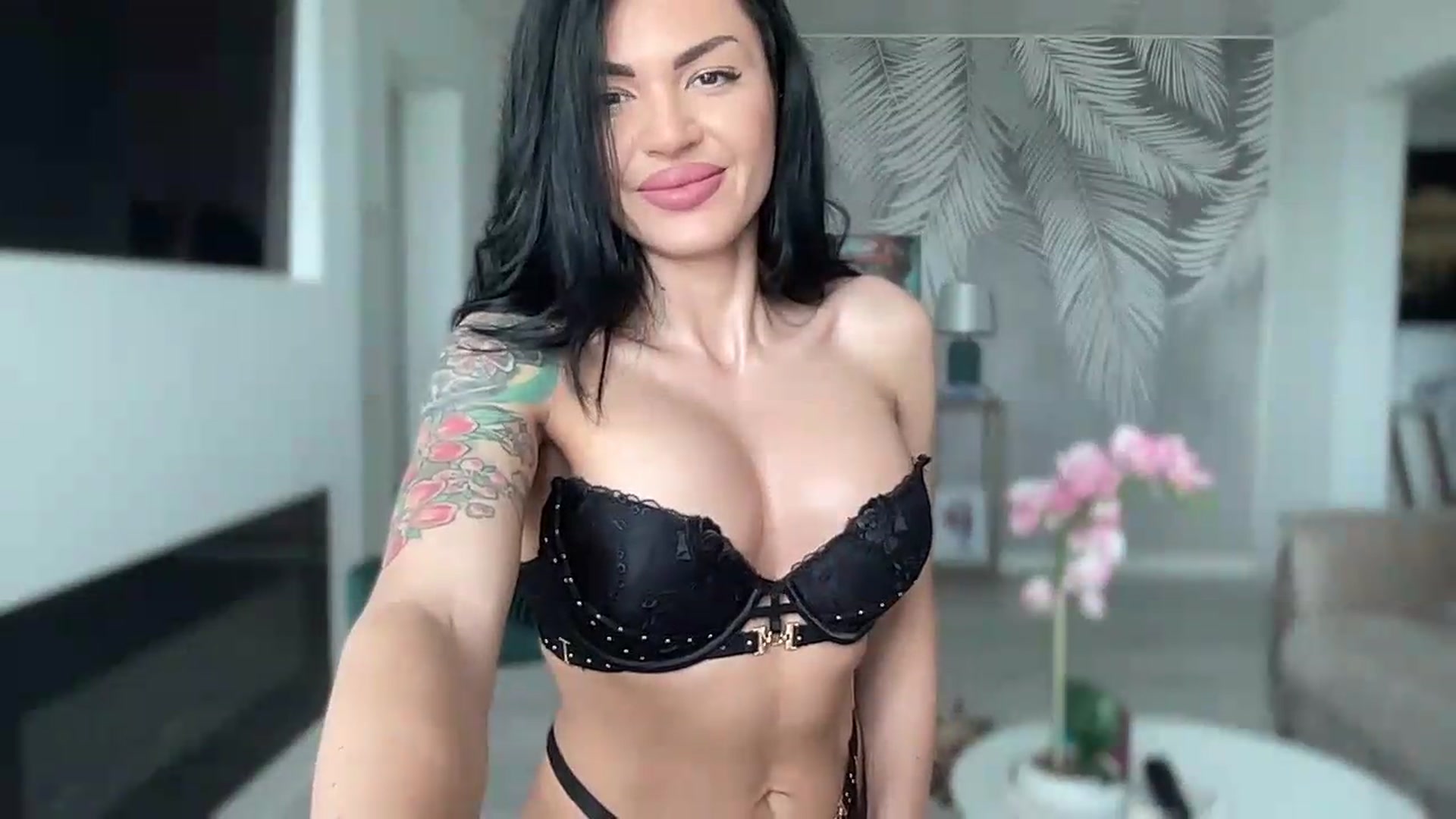 Gallery image thumbnail from BELLADIANA's myfreecams stream on, 07/14/2026, 09:43 image 15 of 20