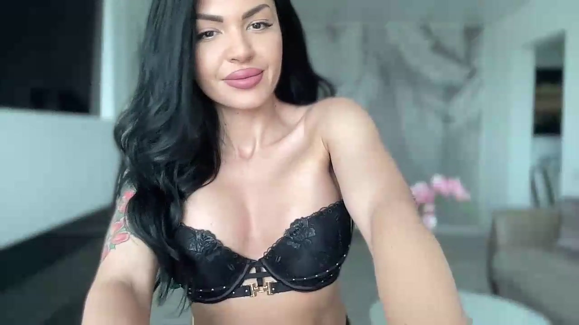 Gallery image thumbnail from BELLADIANA's myfreecams stream on, 07/14/2026, 09:43 image 18 of 20