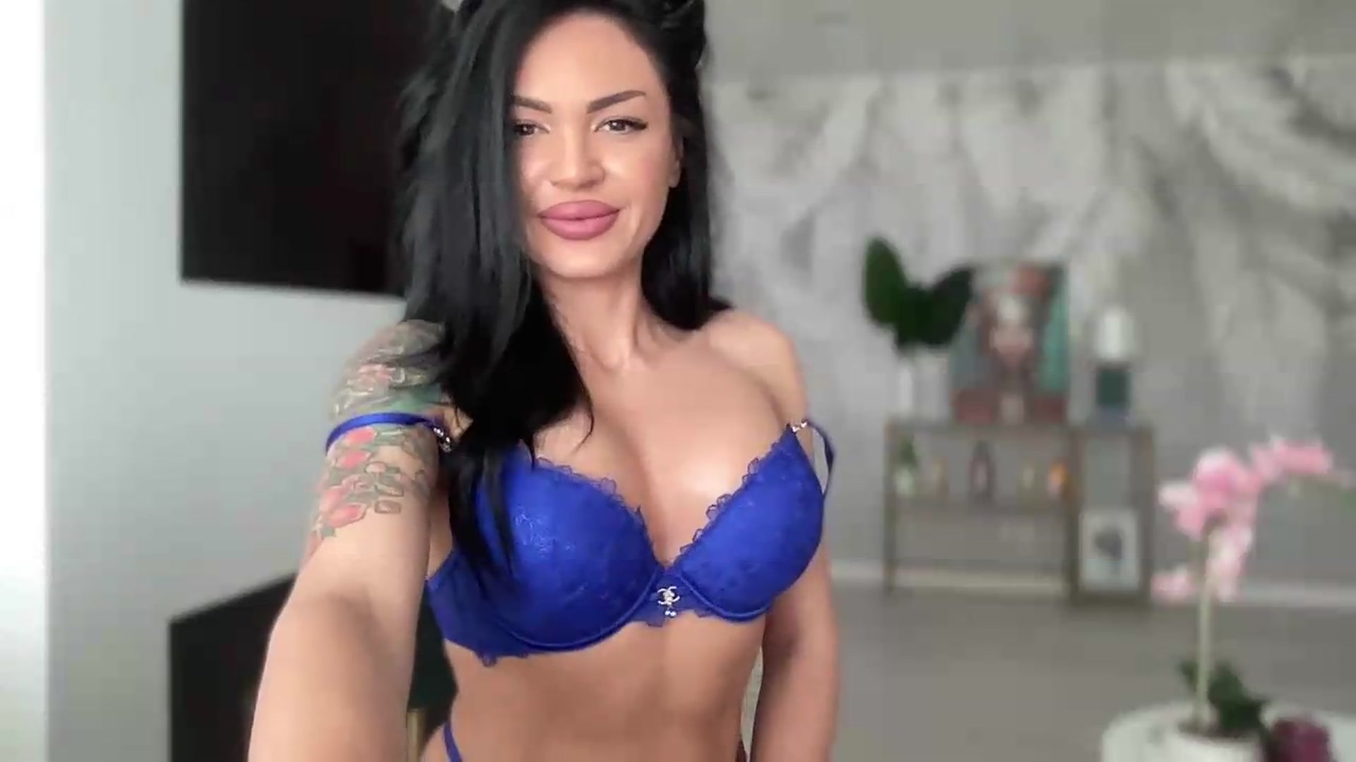 Gallery image thumbnail from BELLADIANA's myfreecams stream on, 07/16/2026, 11:04 image 14 of 20