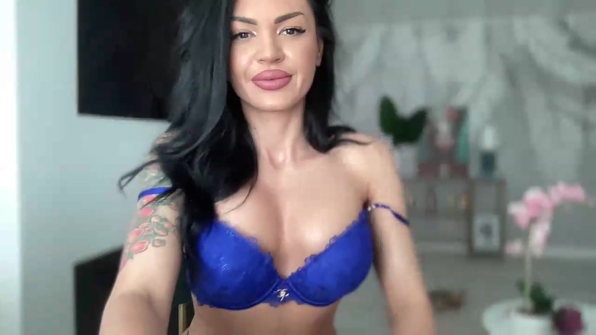 Gallery image thumbnail from BELLADIANA's myfreecams stream on, 07/16/2026, 11:04 image 13 of 20
