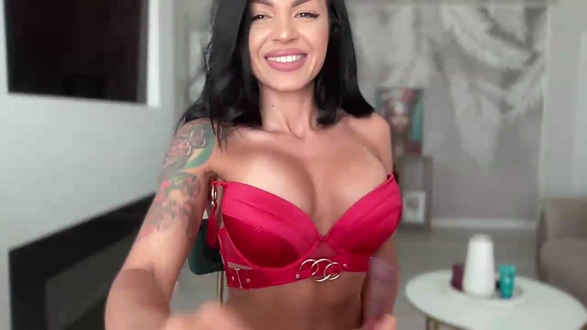 Gallery image thumbnail from BELLADIANA's myfreecams stream on, 07/28/2026, 08:39 image 17 of 20
