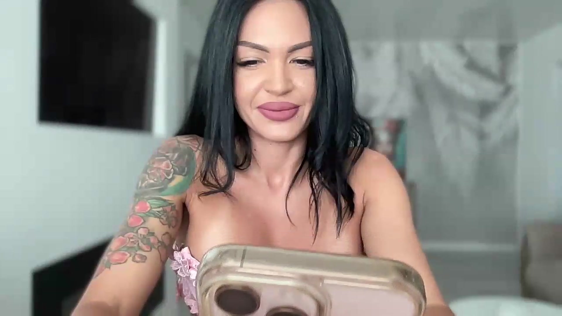 Gallery image thumbnail from BELLADIANA's myfreecams stream on, 07/31/2026, 10:14 image 15 of 20