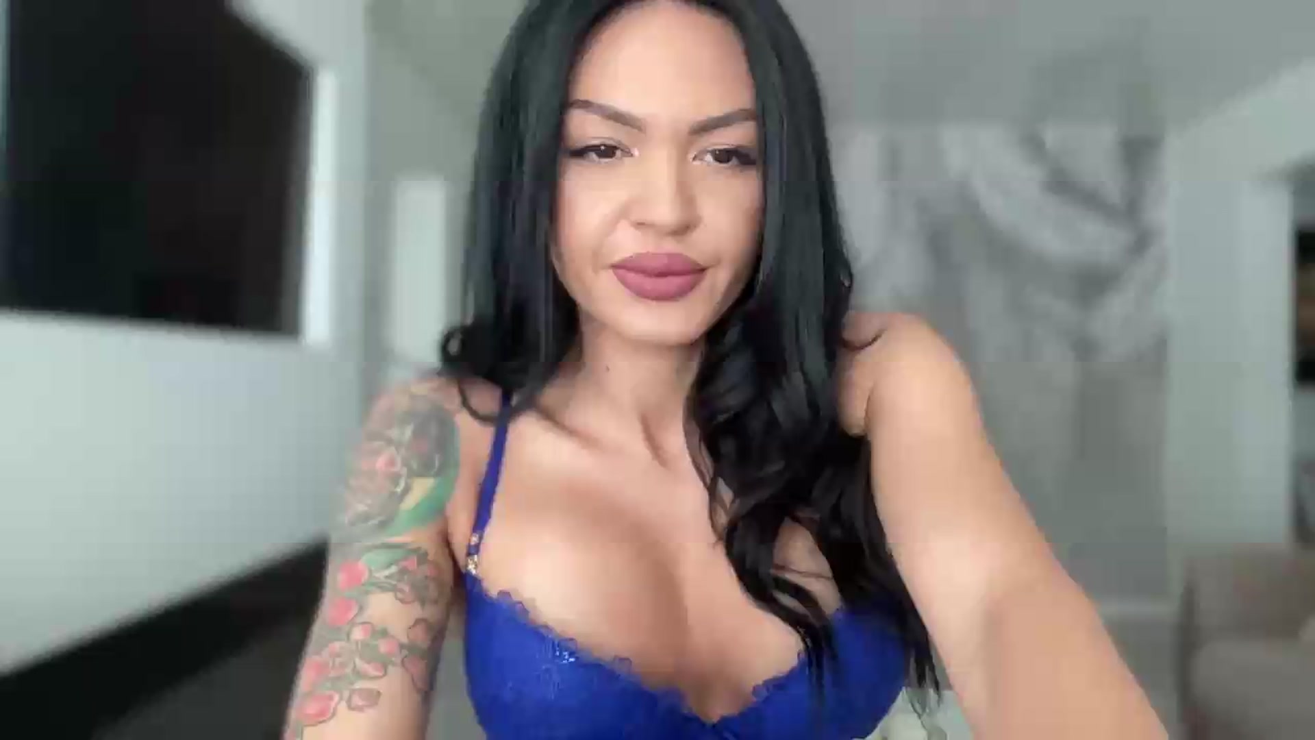 Gallery image thumbnail from BELLADIANA's myfreecams stream on, 08/11/2026, 09:40 image 9 of 20
