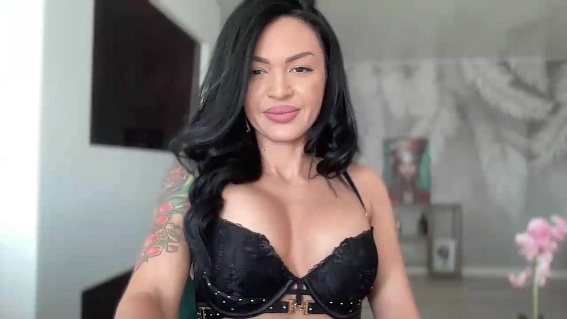 Gallery image thumbnail from BELLADIANA's myfreecams stream on, 08/12/2026, 08:19 image 2 of 20