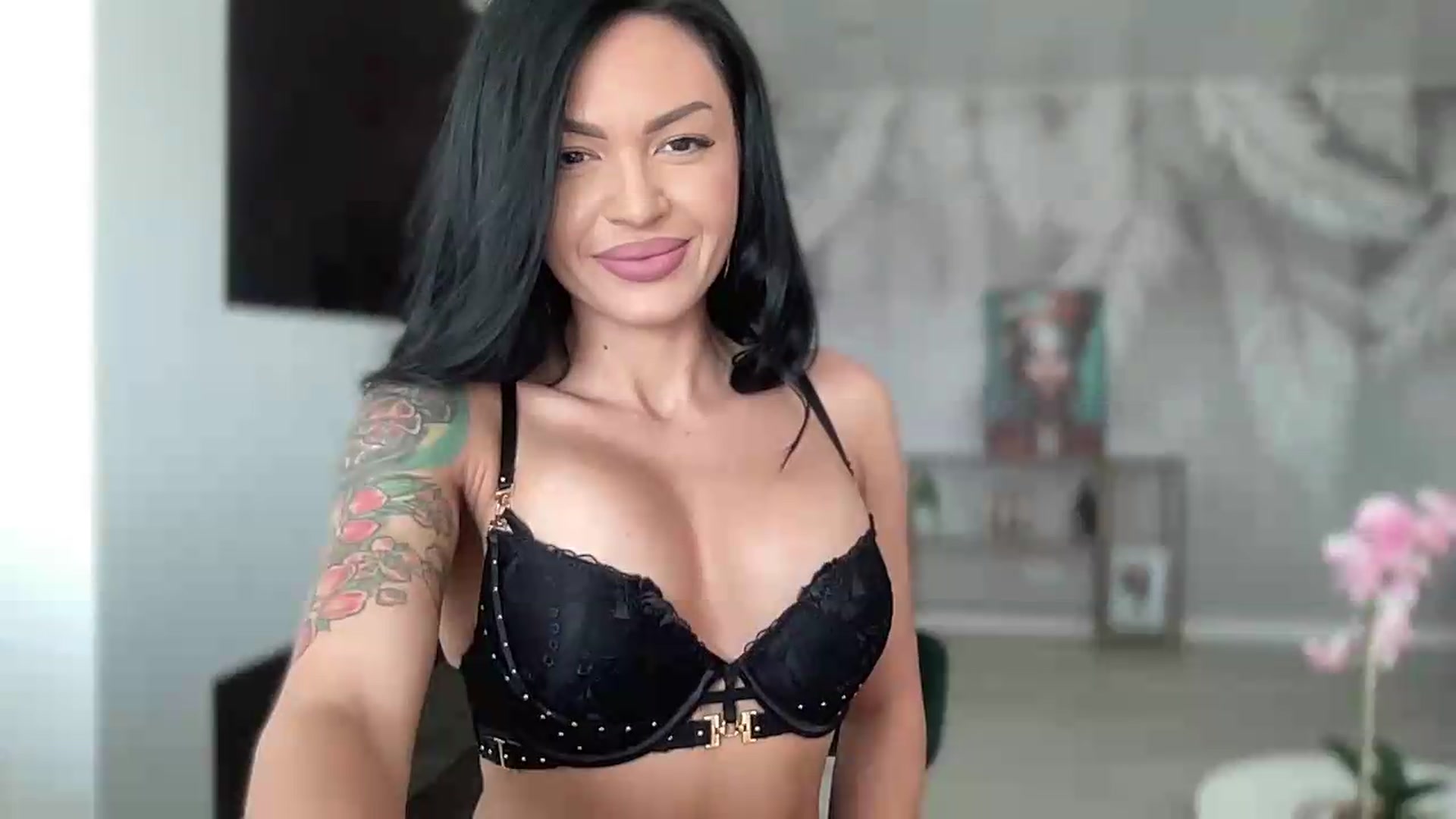 Gallery image thumbnail from BELLADIANA's myfreecams stream on, 08/12/2026, 08:19 image 8 of 20