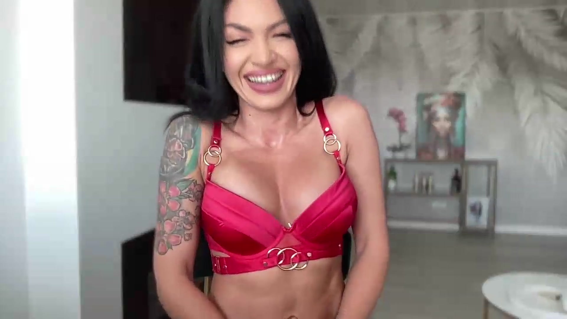 Gallery image thumbnail from BELLADIANA's myfreecams stream on, 08/13/2026, 10:55 image 12 of 20