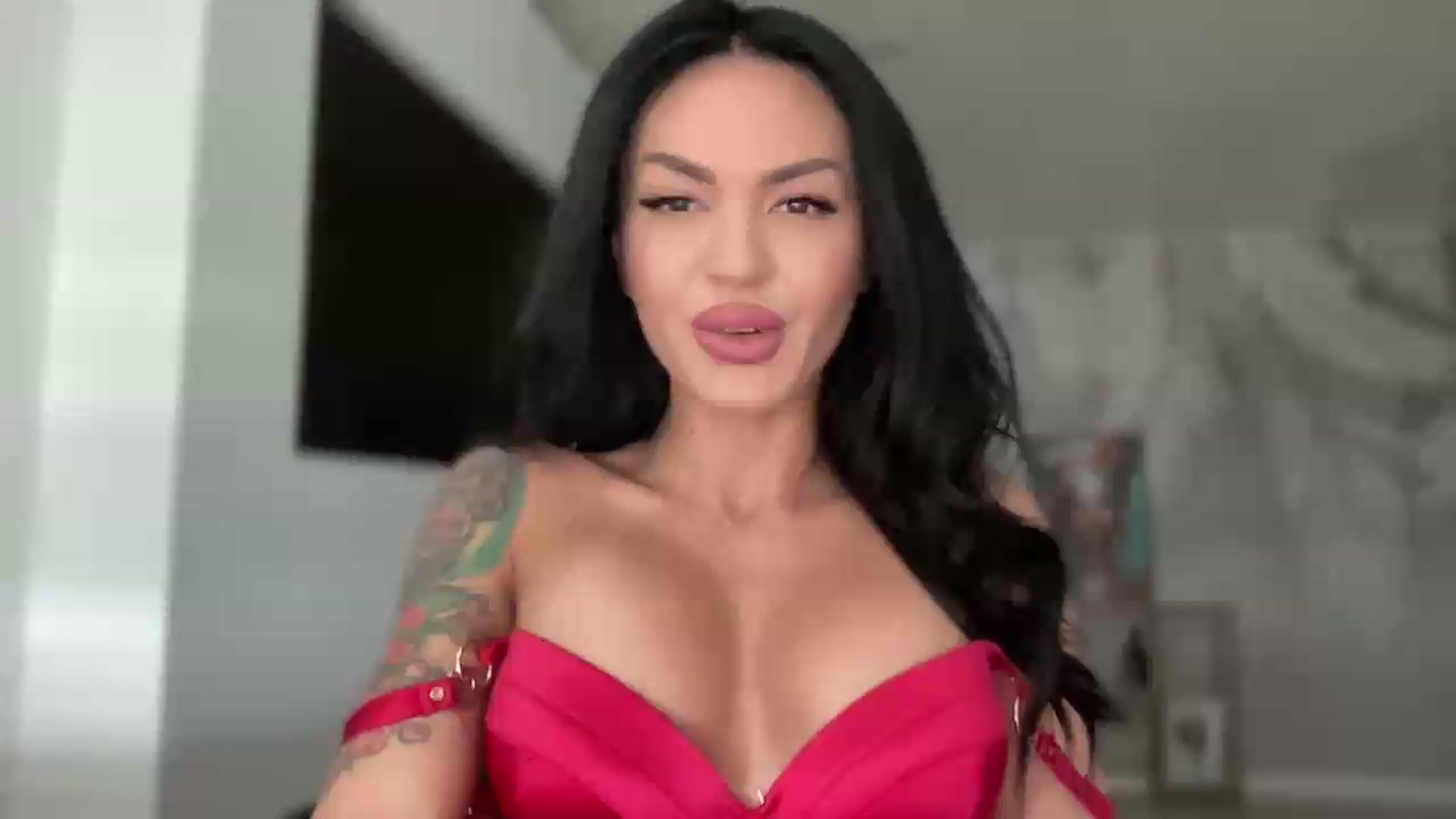 Gallery image thumbnail from BELLADIANA's myfreecams stream on, 08/13/2026, 10:55 image 1 of 20